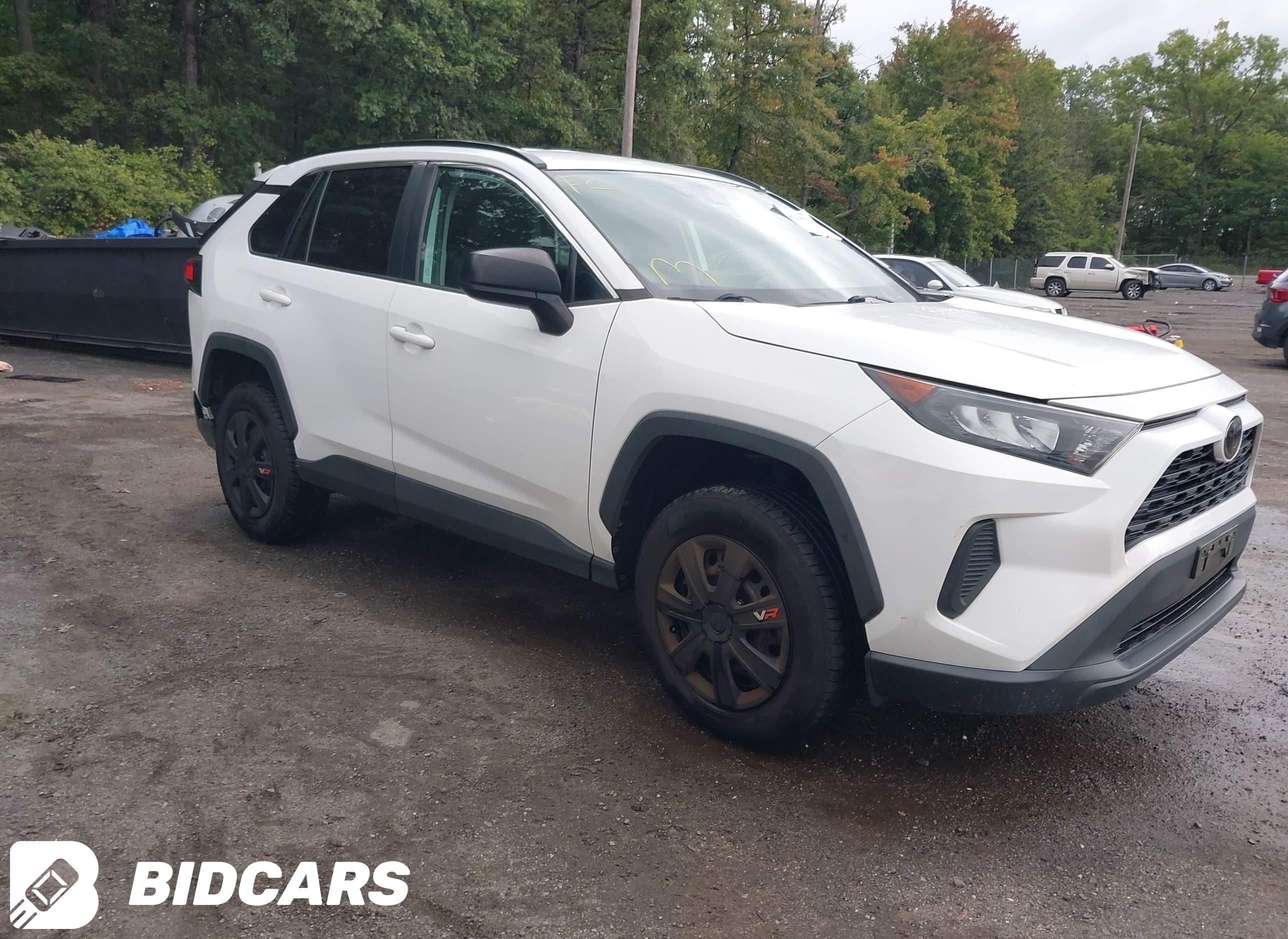 2021 Toyota RAV4, LE