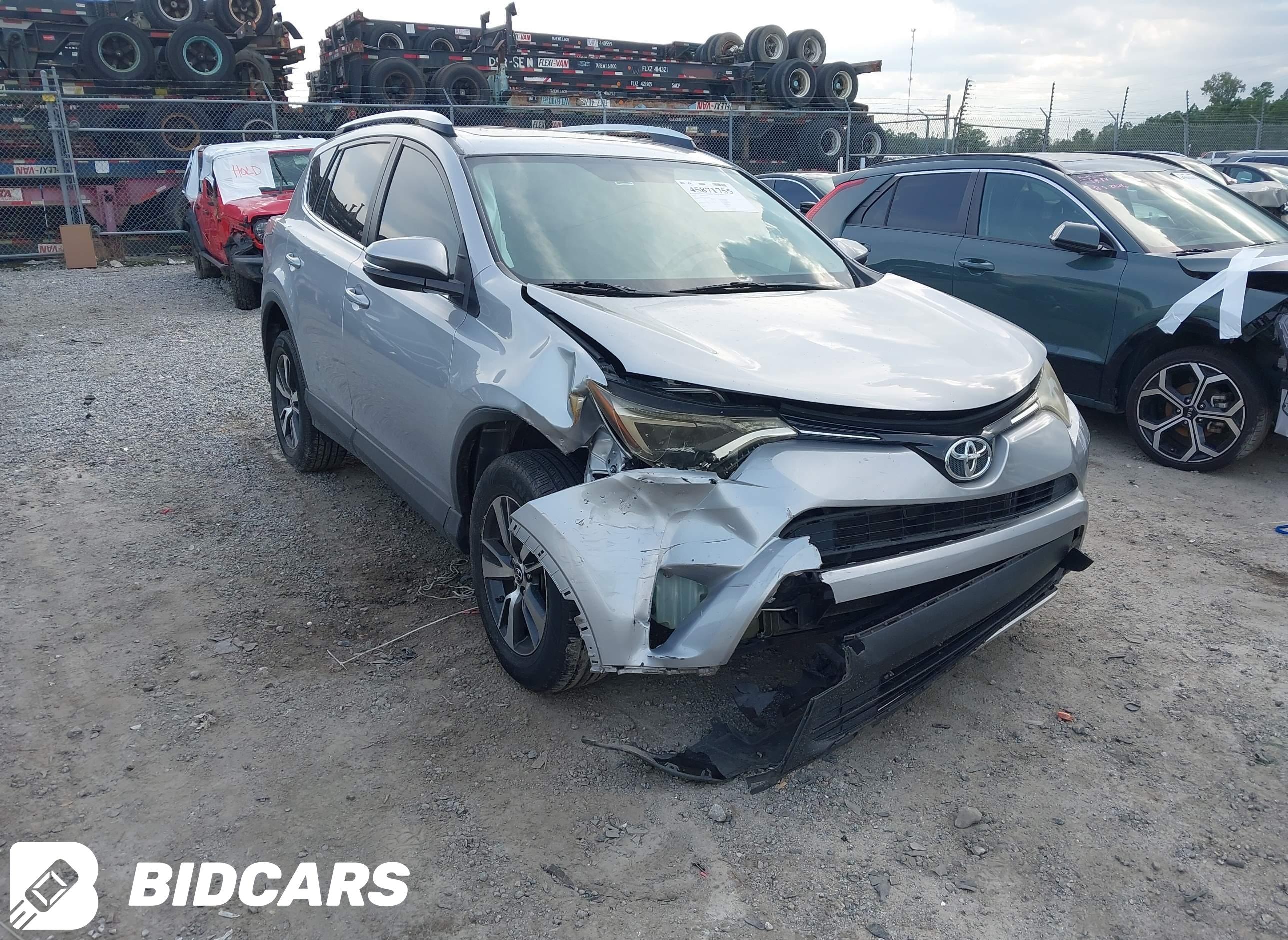 2016 Toyota RAV4, Xle