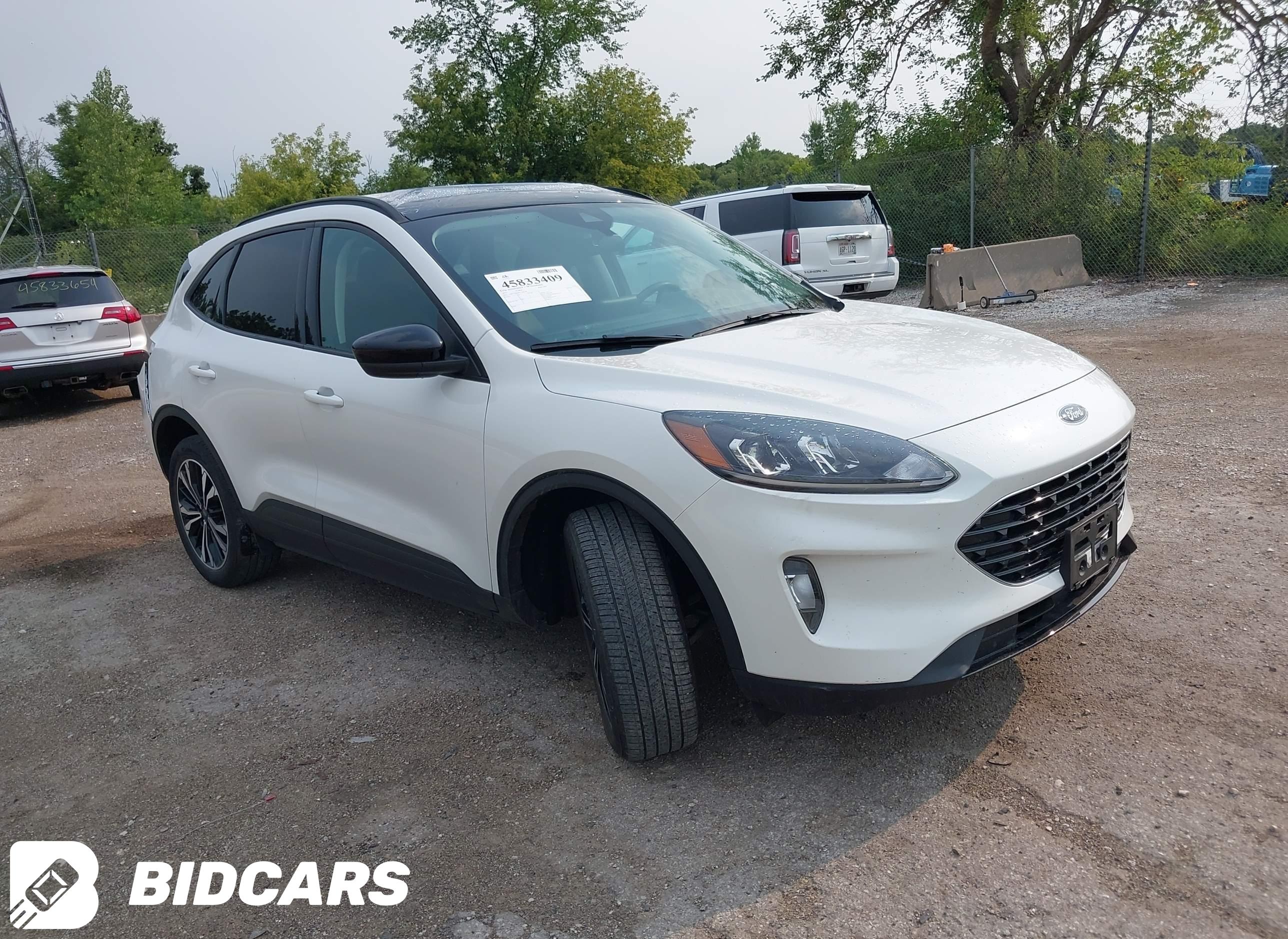 2022 Ford Escape, Sel