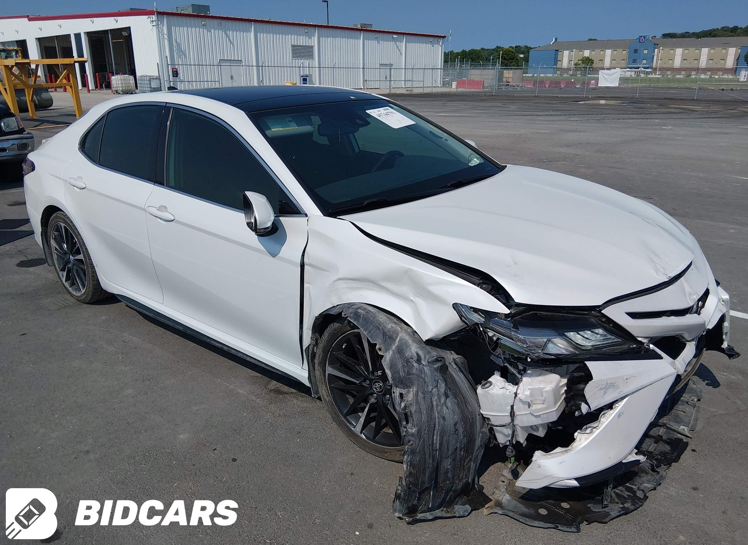 2019 Toyota Camry, Xse