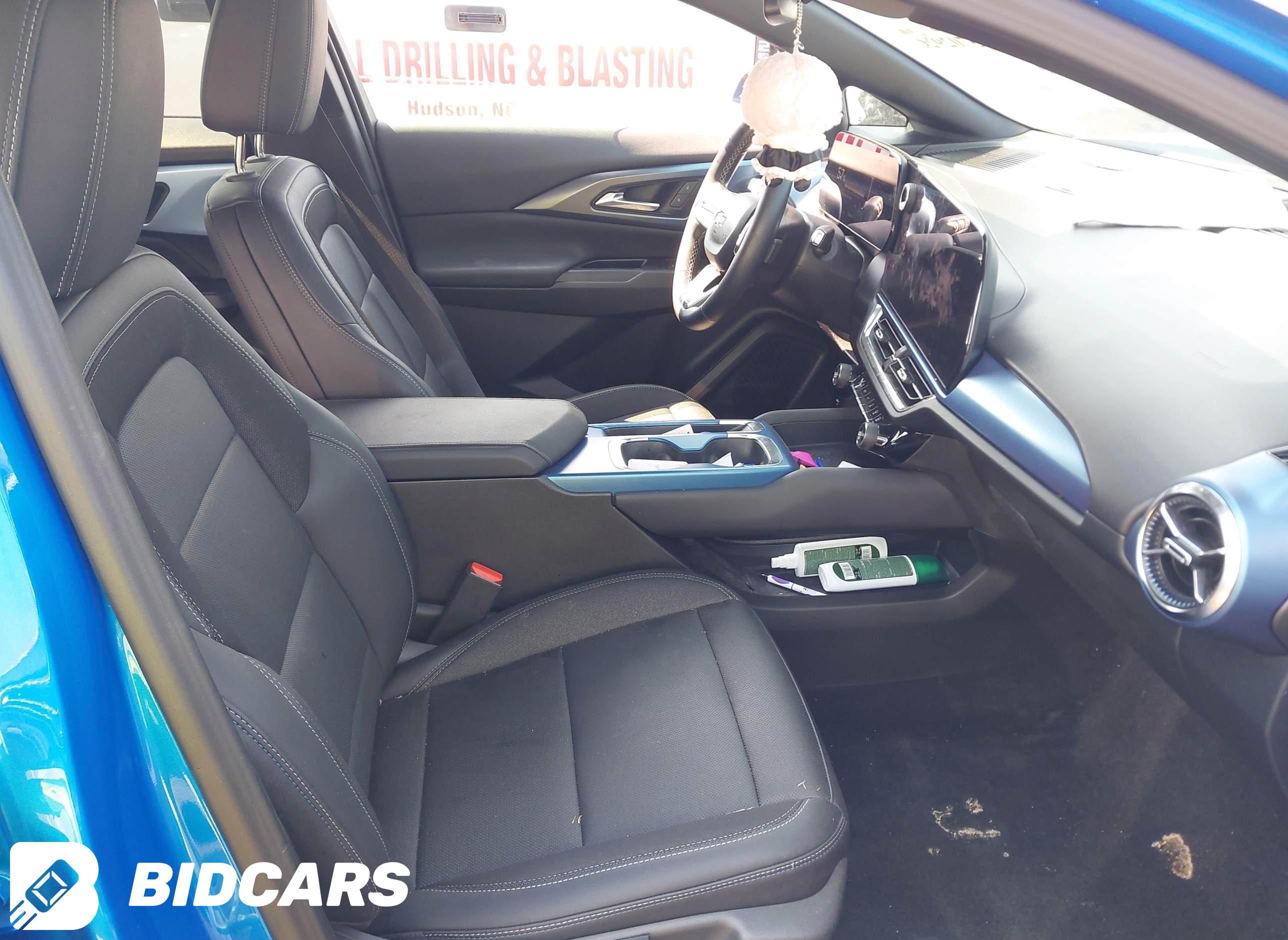 2025 Chevrolet Equinox Ev, LT 2