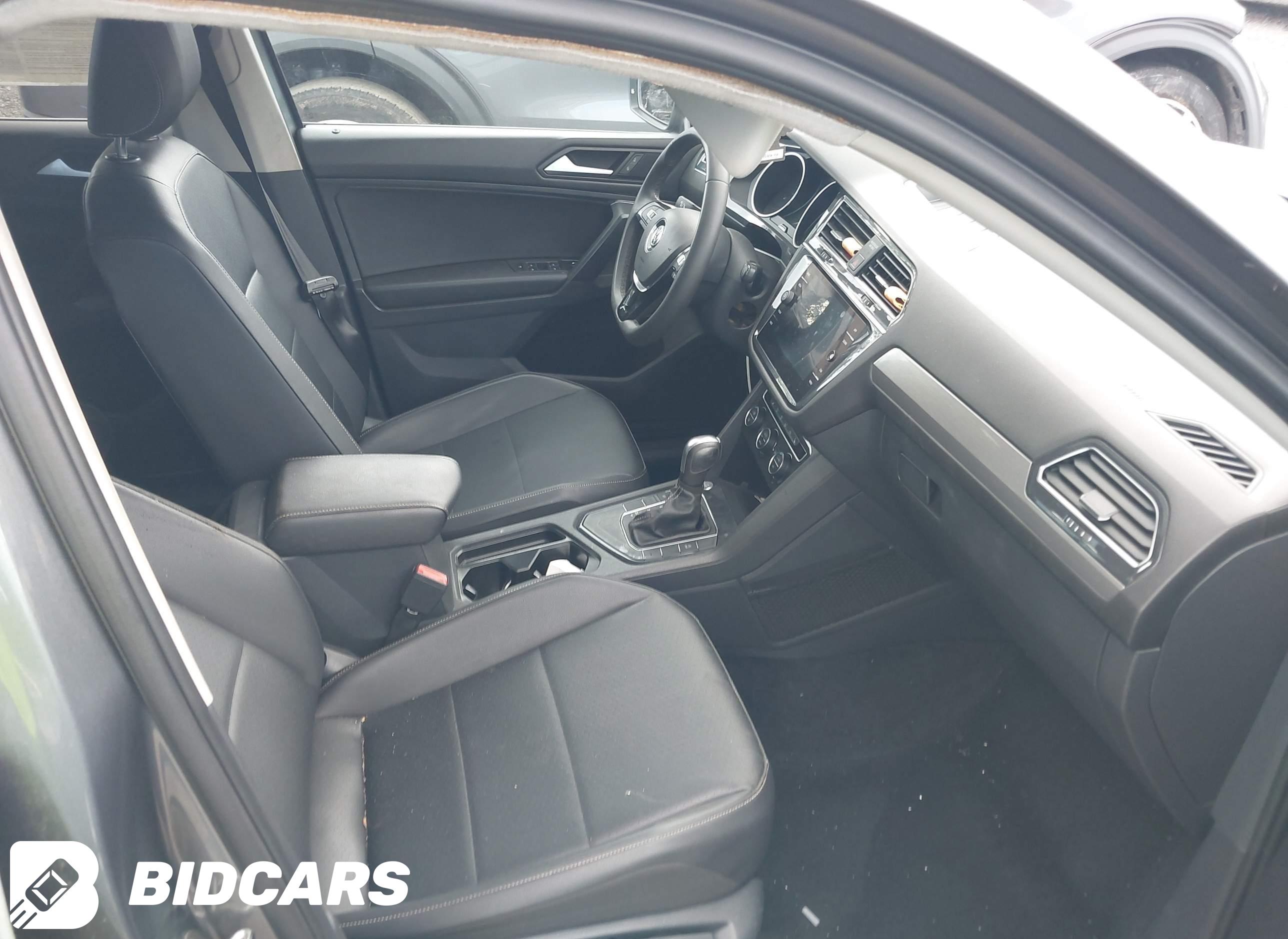 2021 Volkswagen Tiguan, 2.0T...