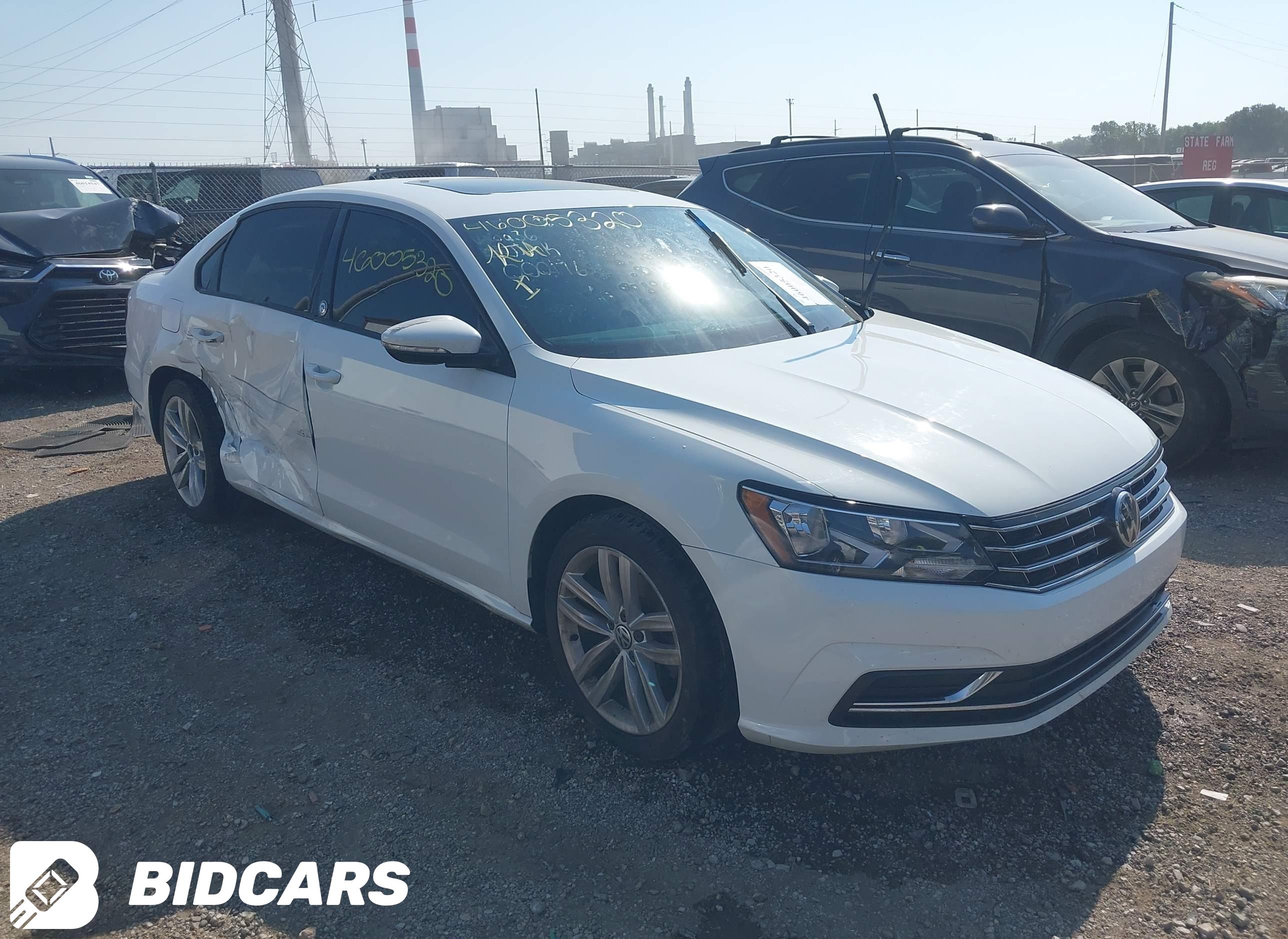 2019 Volkswagen Passat, 2.0T...
