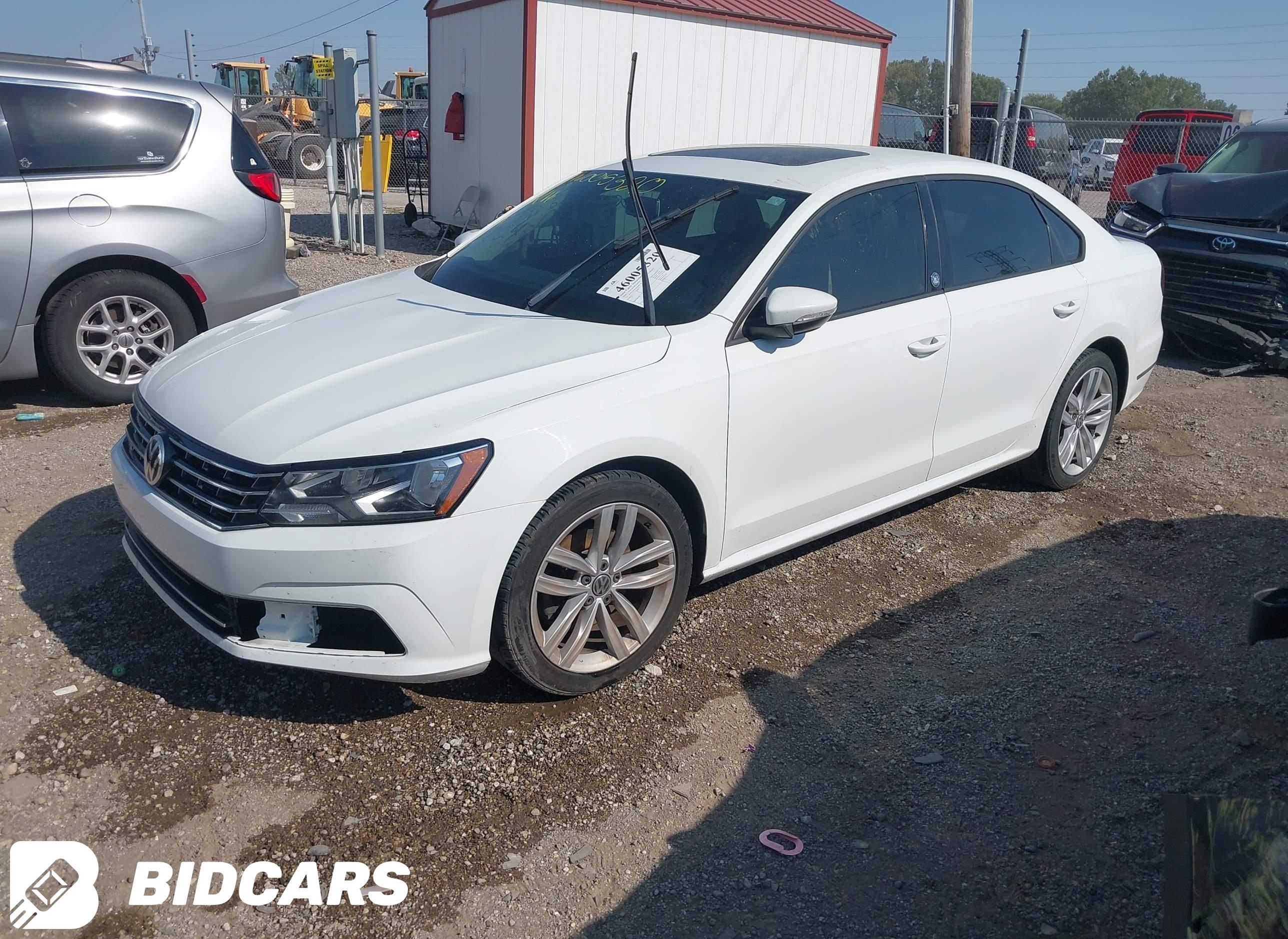 2019 Volkswagen Passat, 2.0T...