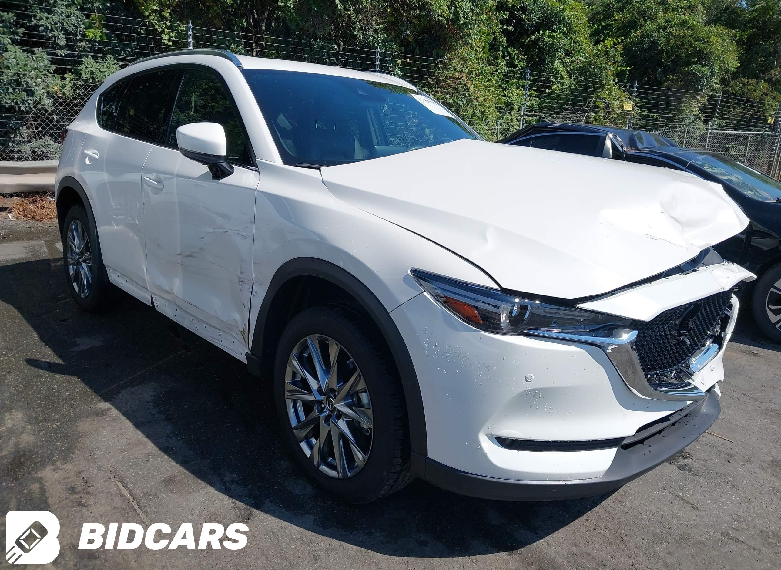2020 Mazda CX-5, Signature