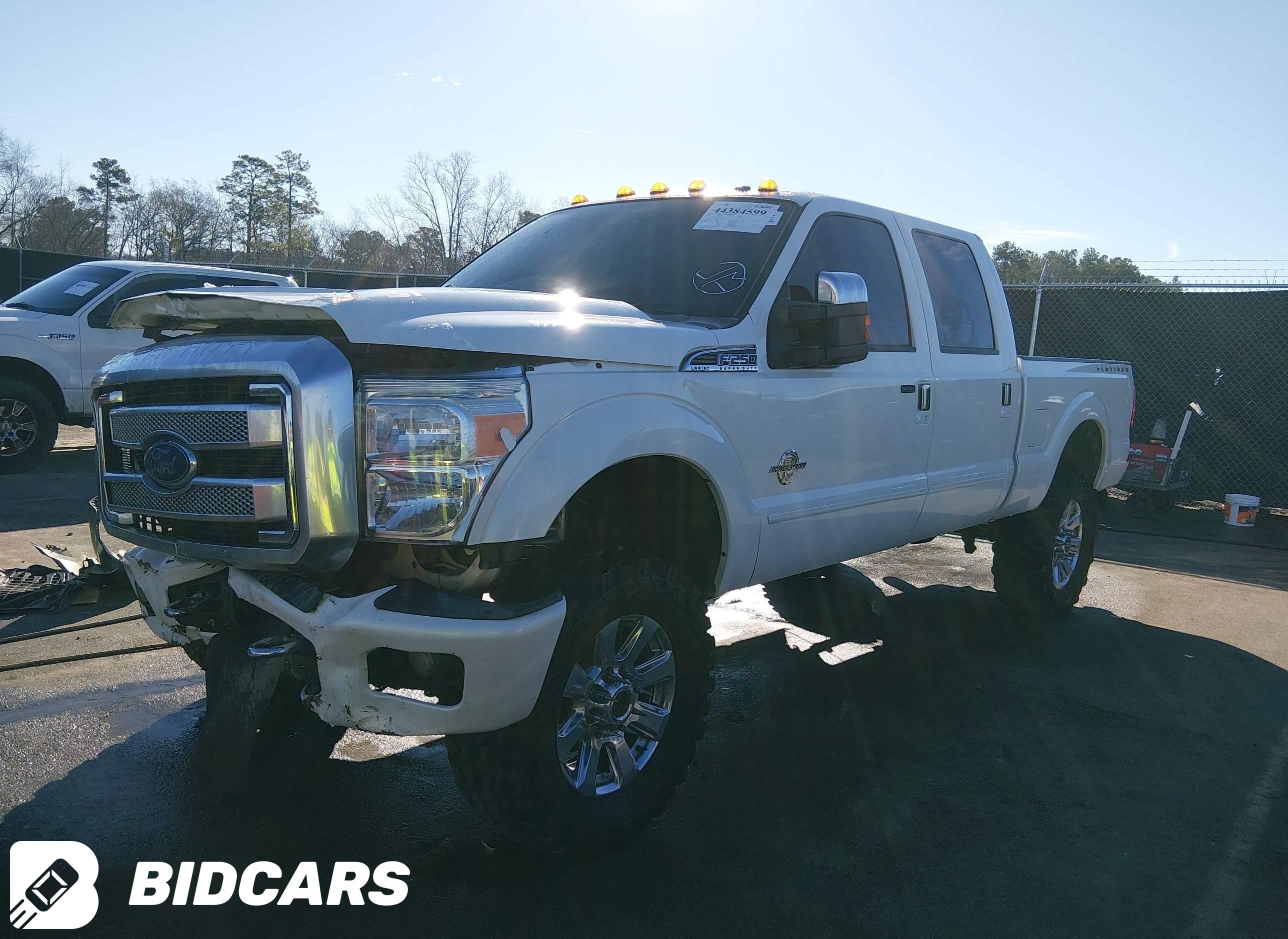 2015 Ford F-250, Lariat