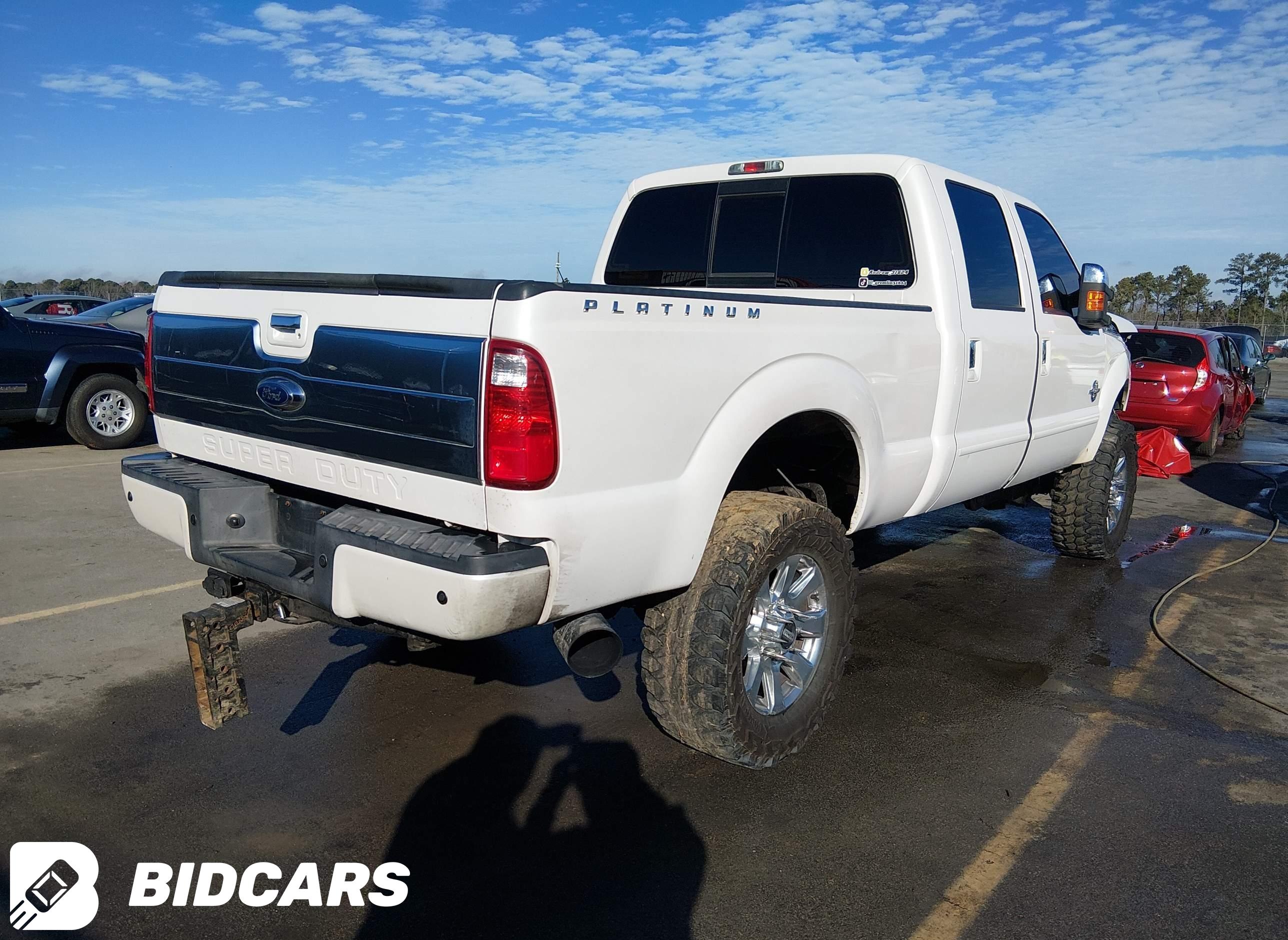 2015 Ford F-250, Lariat