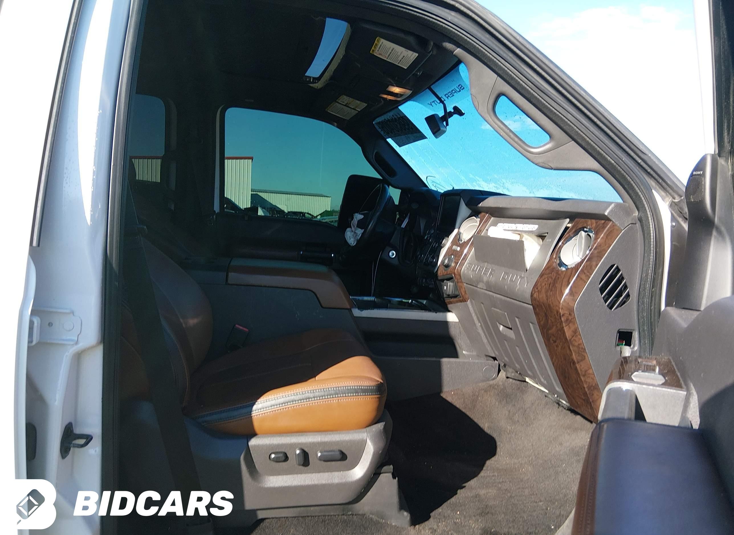 2015 Ford F-250, Lariat