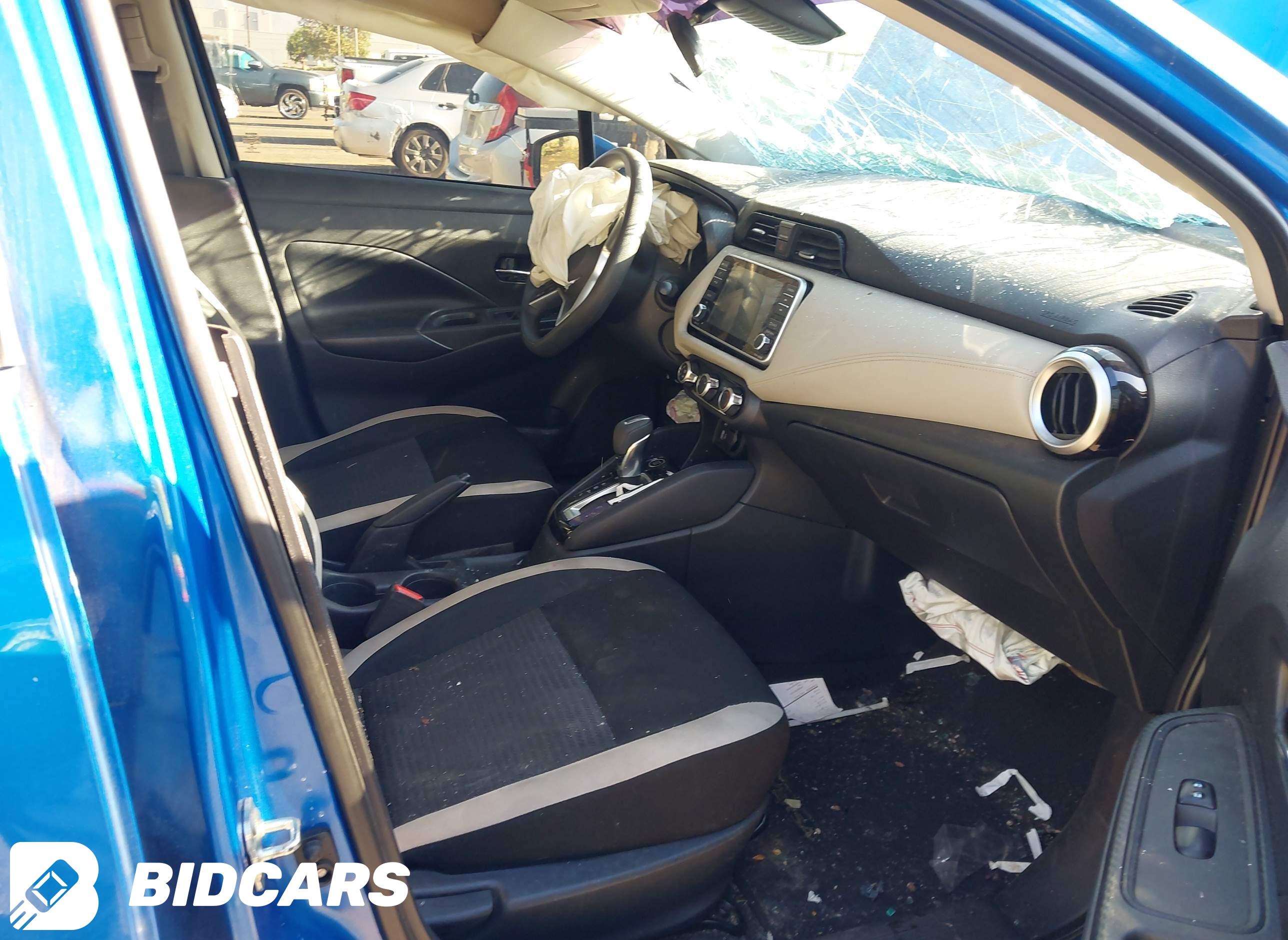 2020 Nissan Versa, Sv Xtronic...