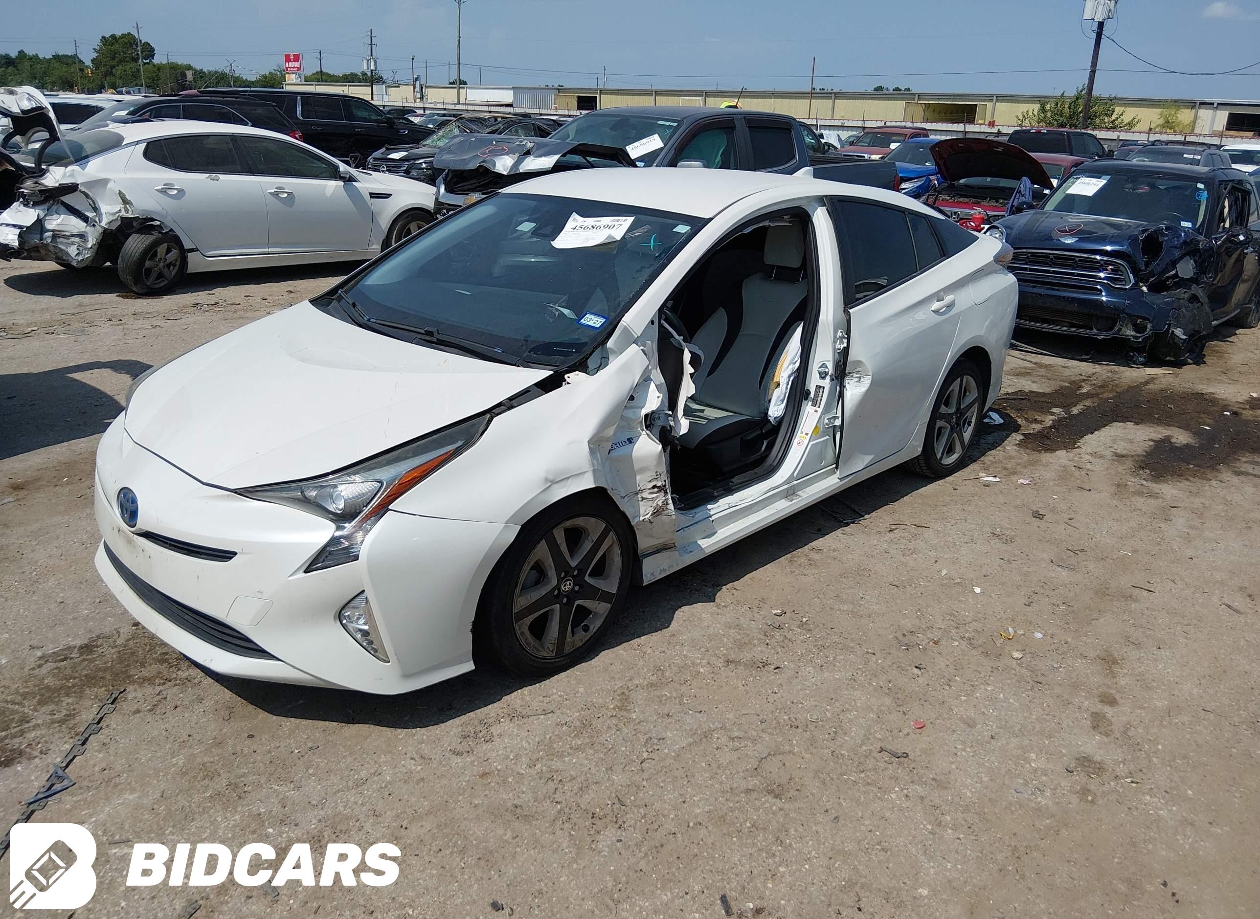 2016 Toyota Prius, Three Touring