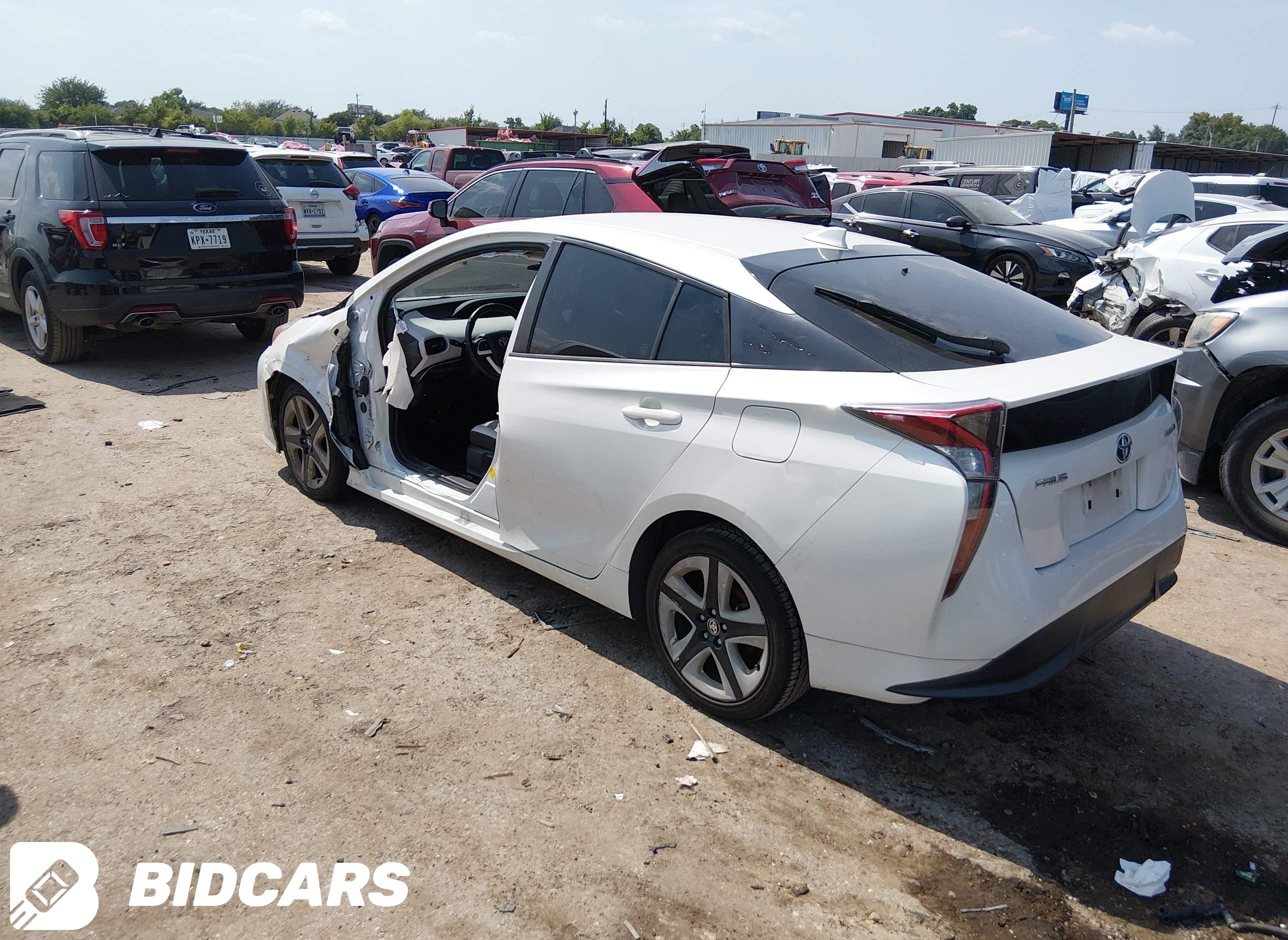 2016 Toyota Prius, Three Touring