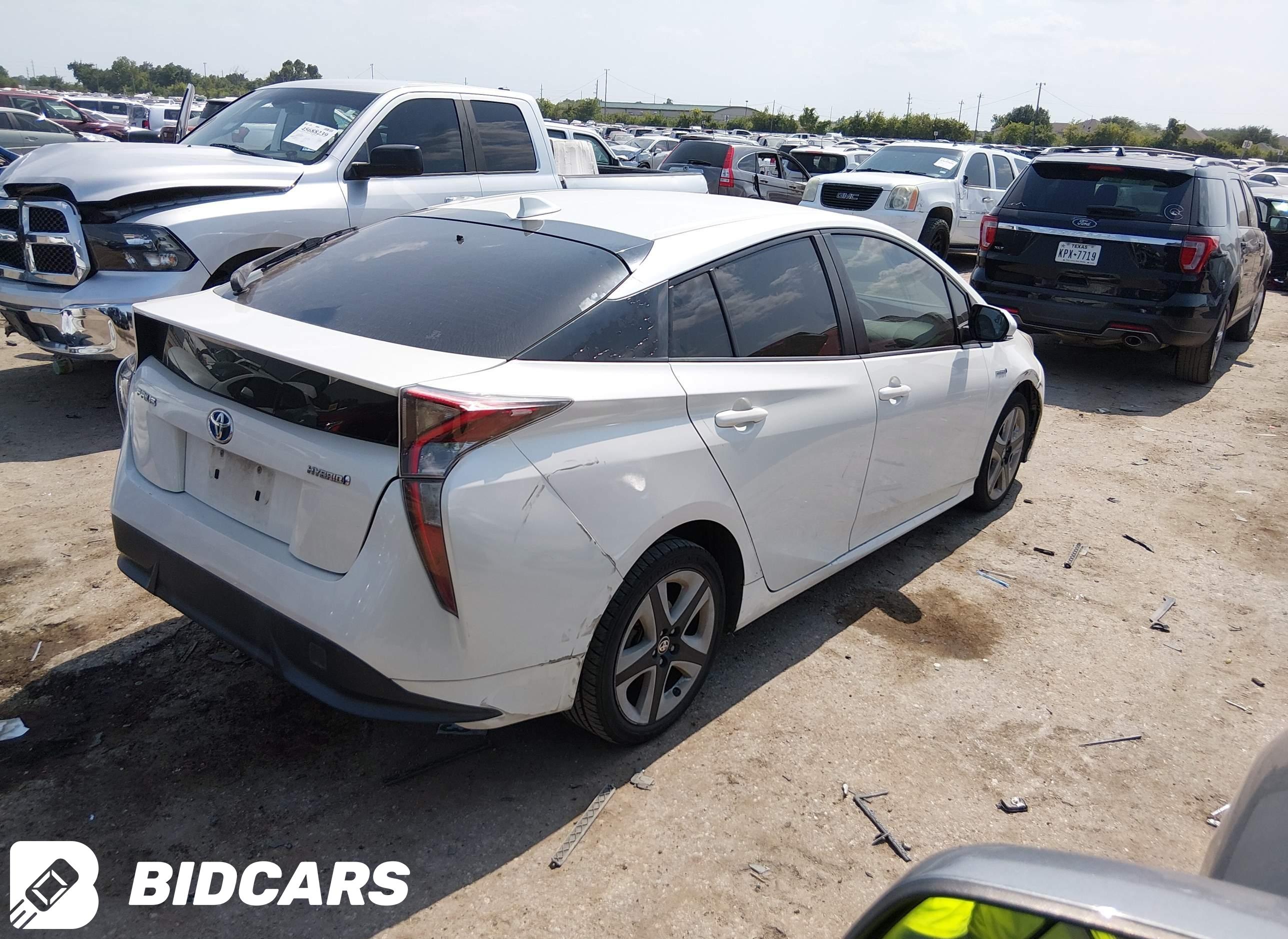 2016 Toyota Prius, Three Touring