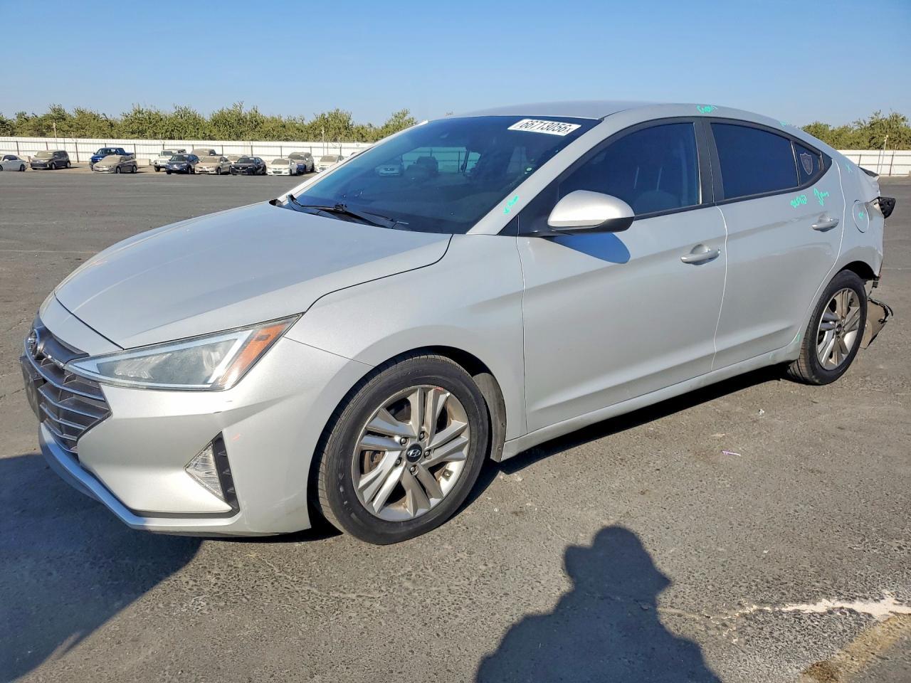 2020 Hyundai Elantra, Sel