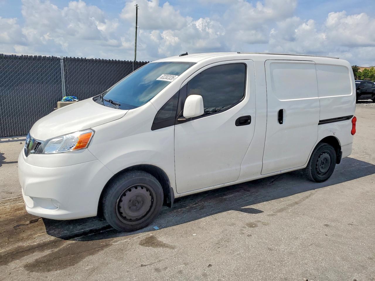 2020 Nissan NV, 200