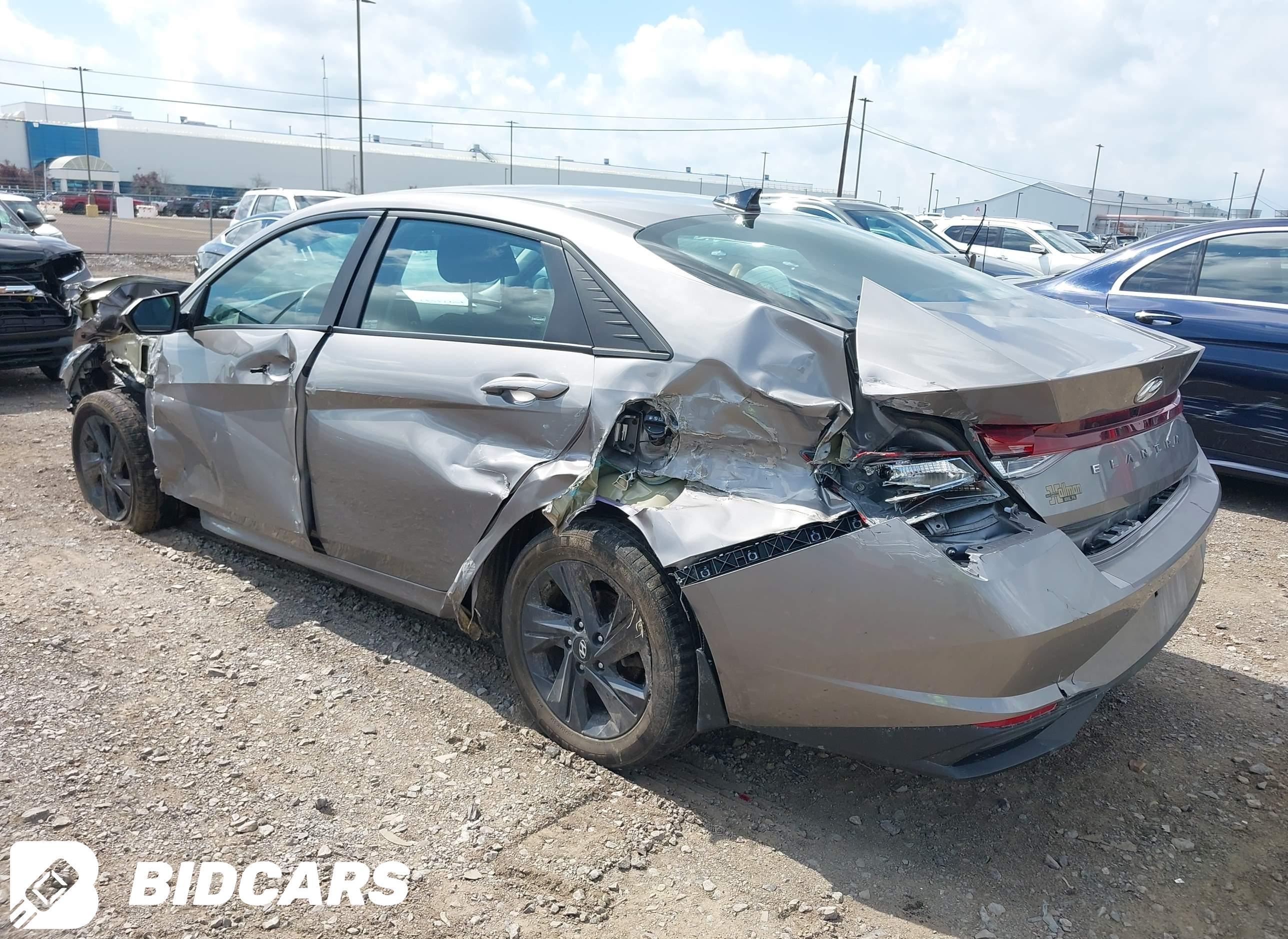 2022 Hyundai Elantra, Sel
