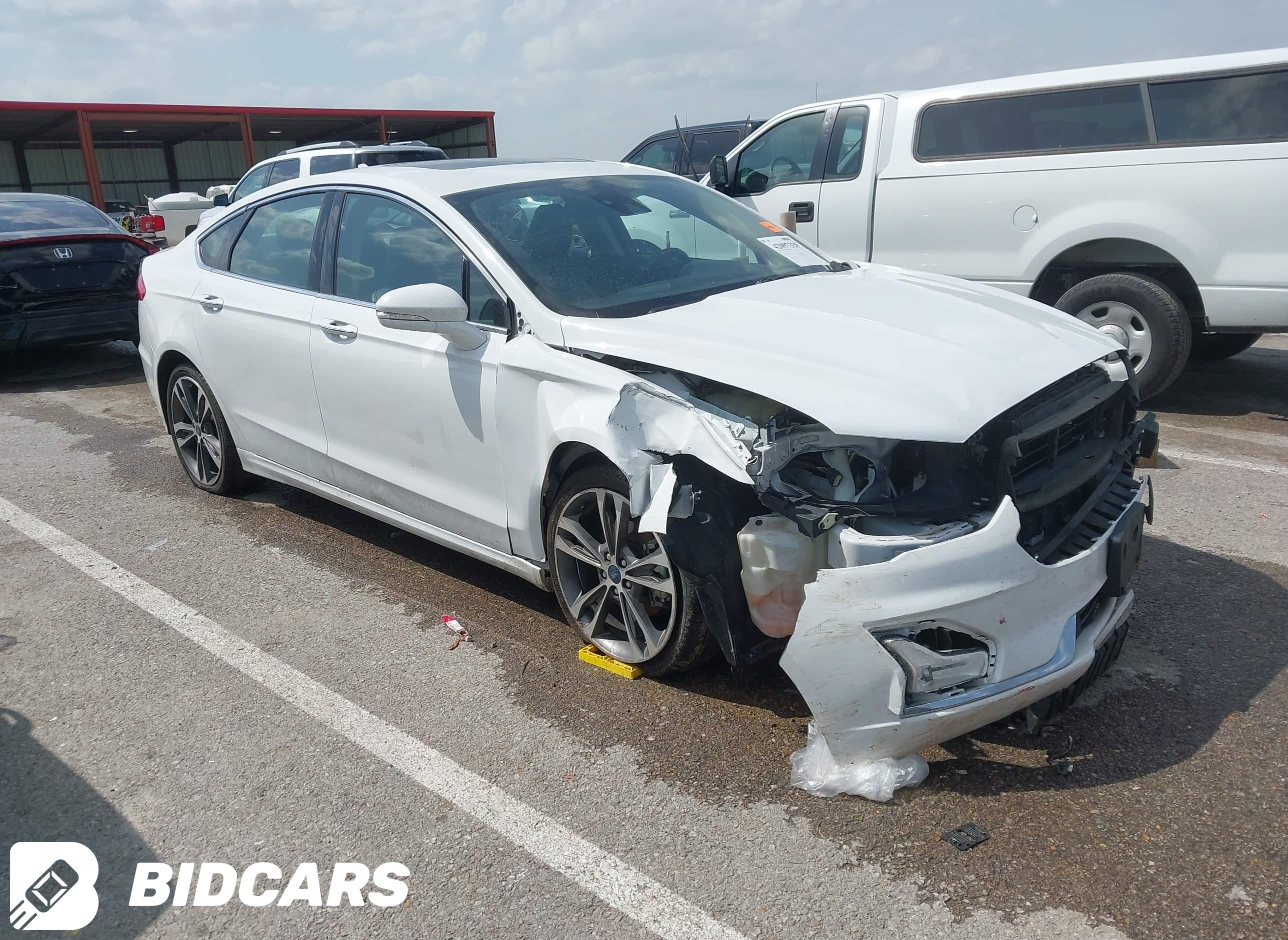 2020 Ford Fusion, Titanium