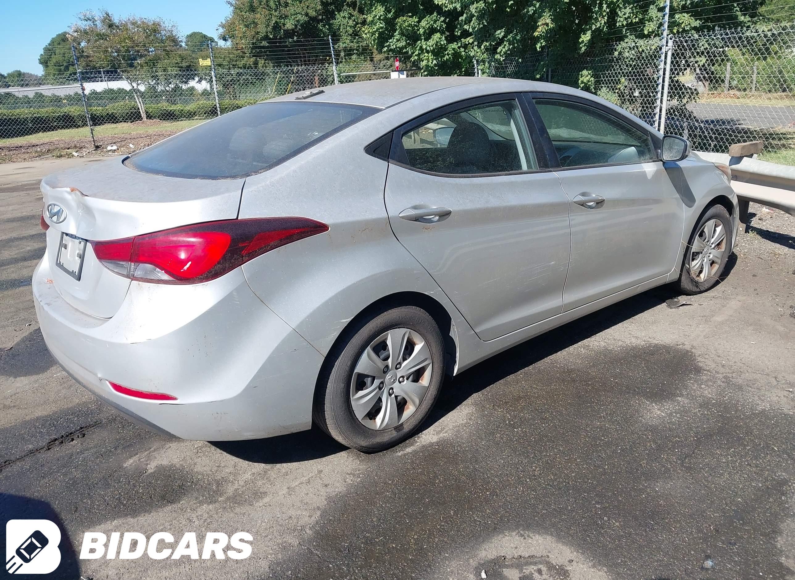 2016 Hyundai Elantra, SE