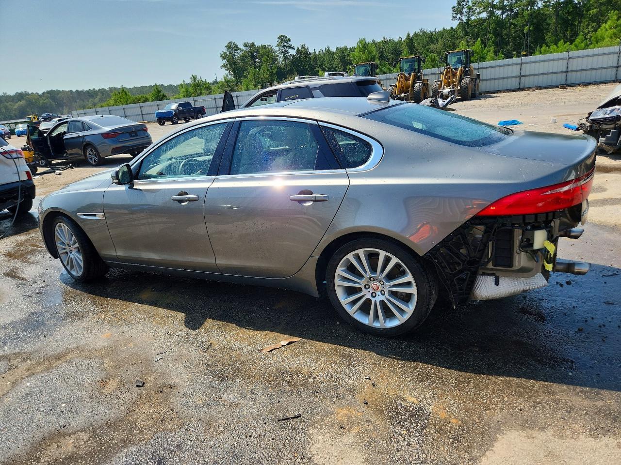 2020 Jaguar XF, Premium