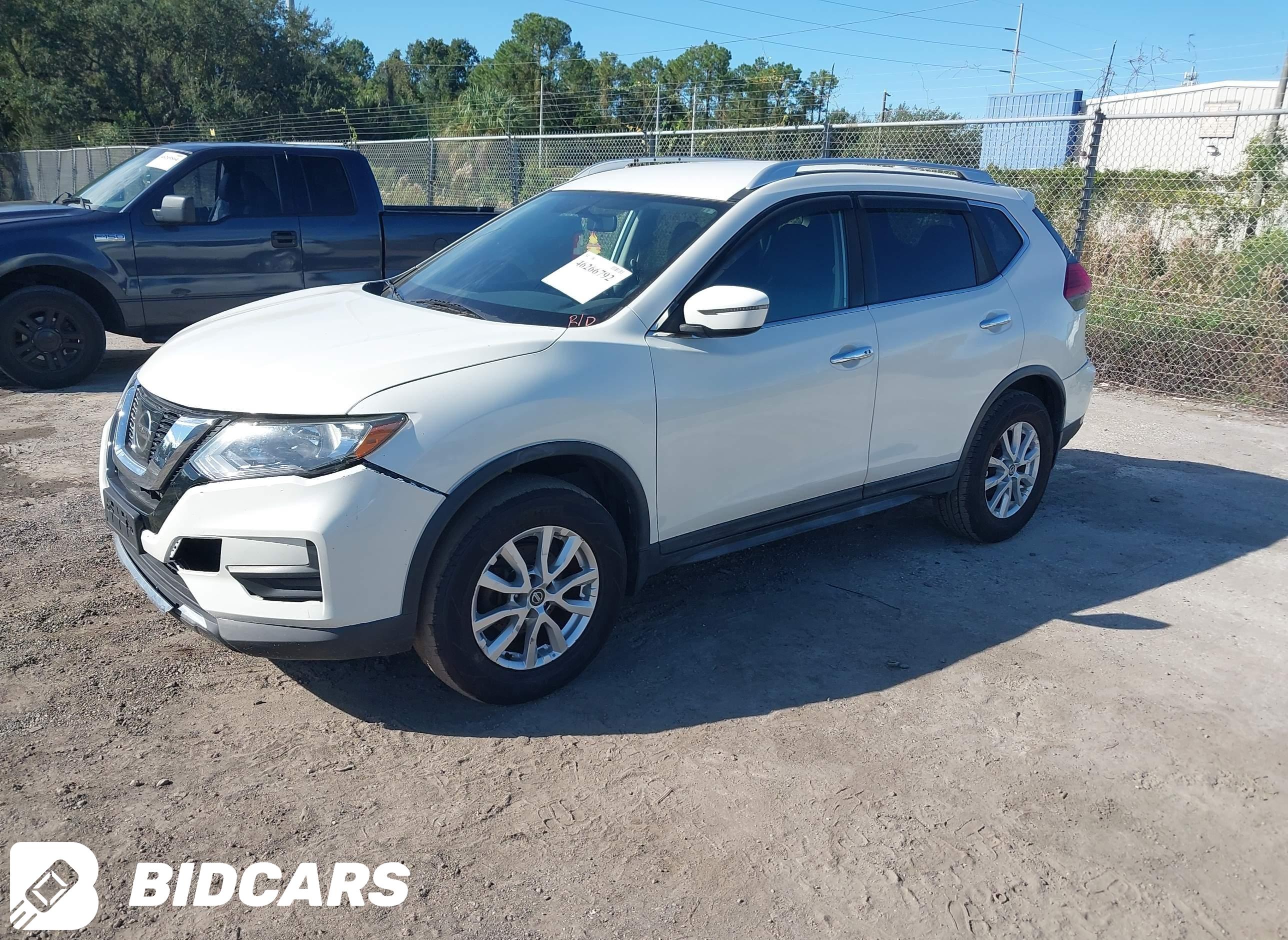 2017 Nissan Rogue, SV