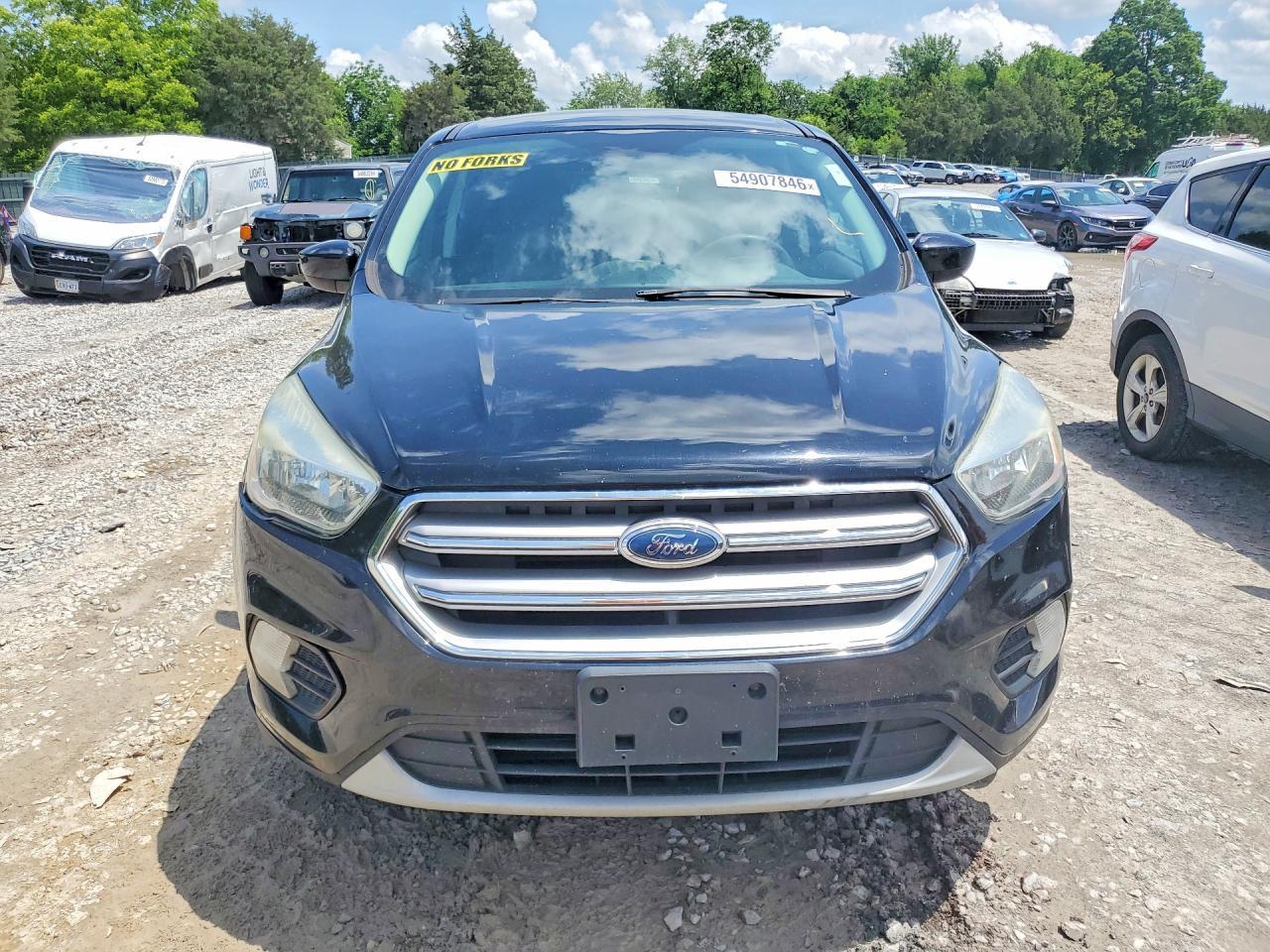 2017 Ford Escape, SE
