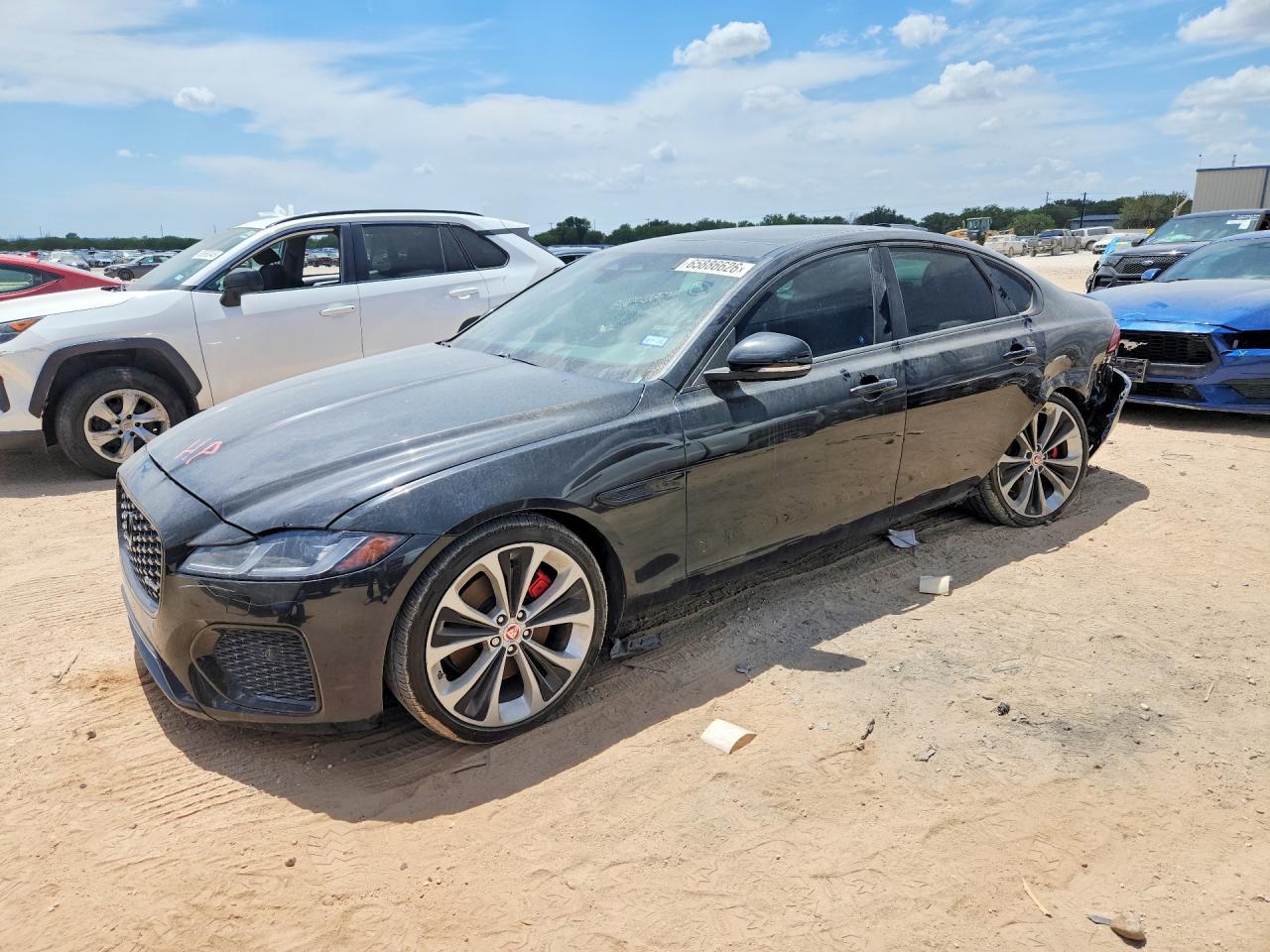 2022 Jaguar XF, R-Dynamic Se