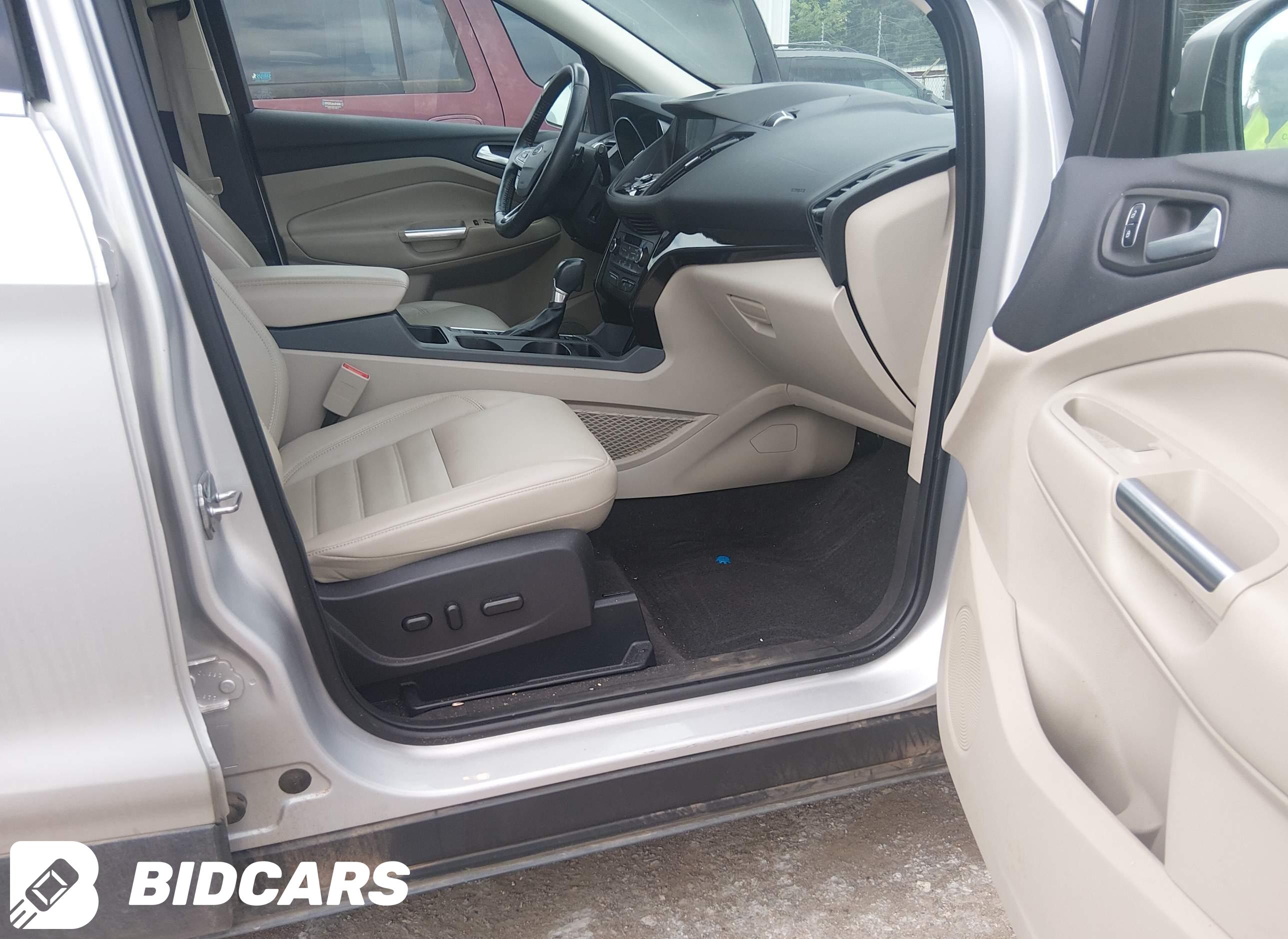 2017 Ford Escape, Titanium
