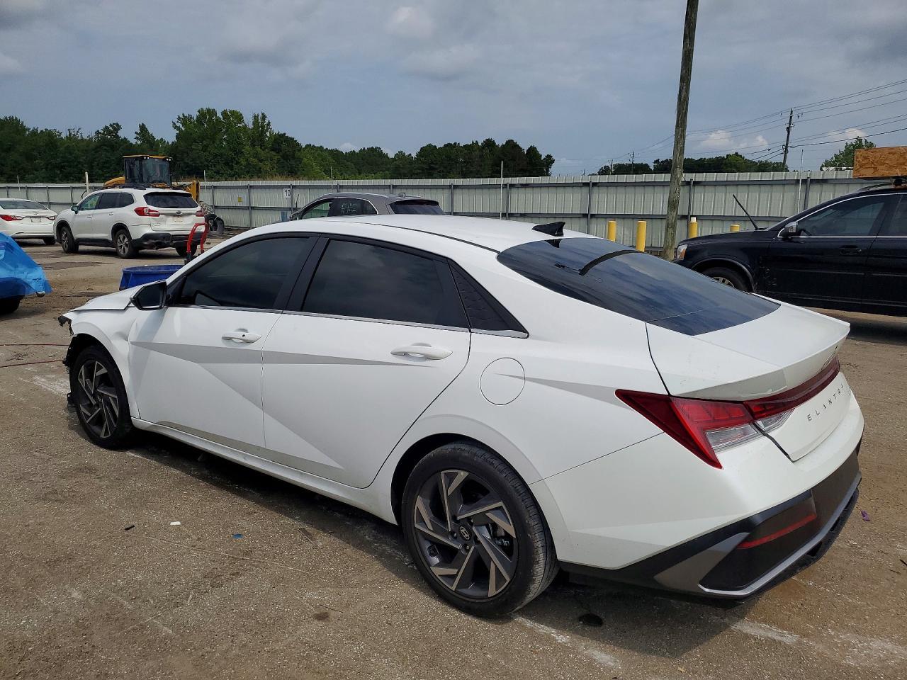 2026 Hyundai Elantra, Limited