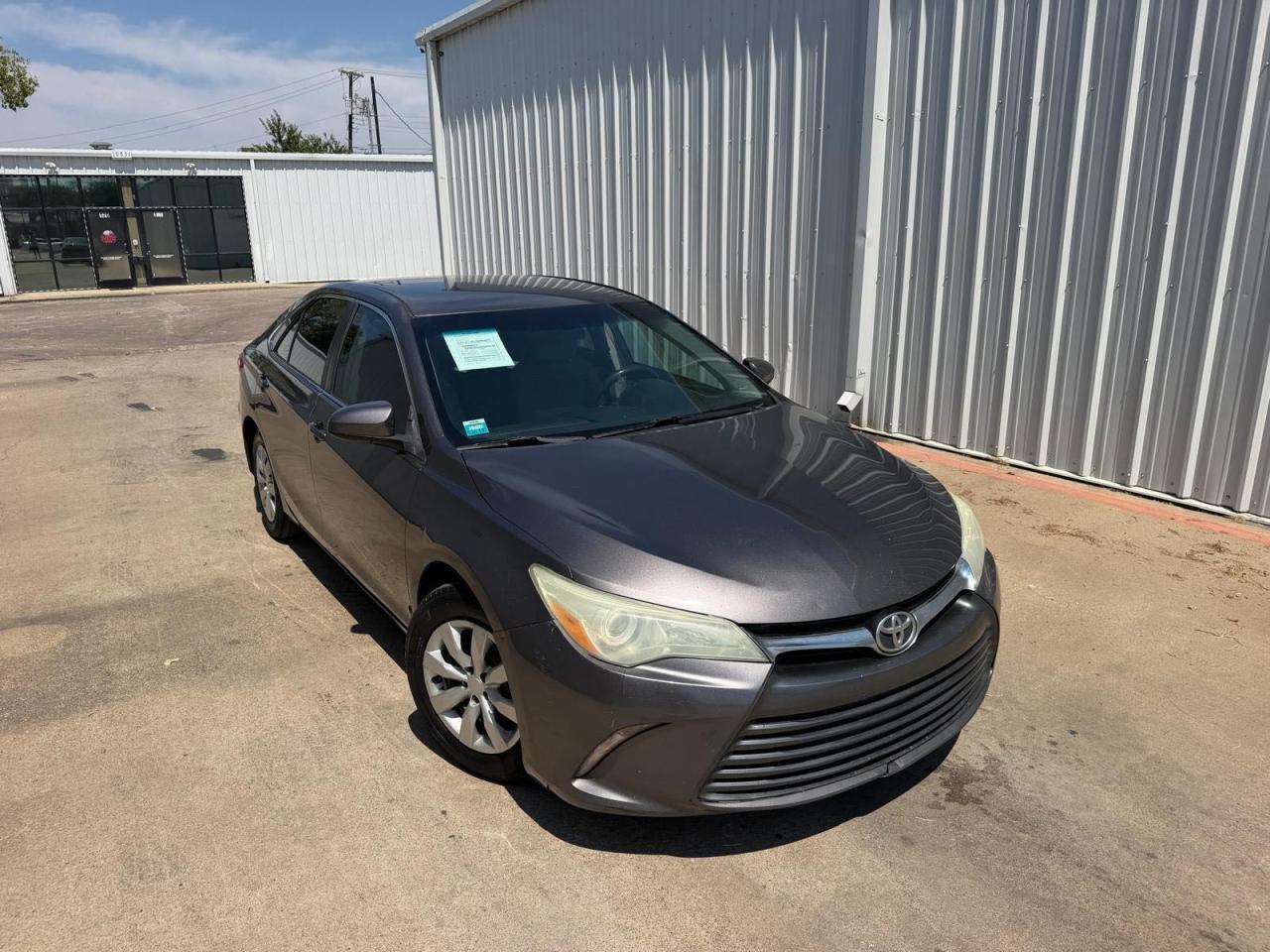 2016 Toyota Camry, LE