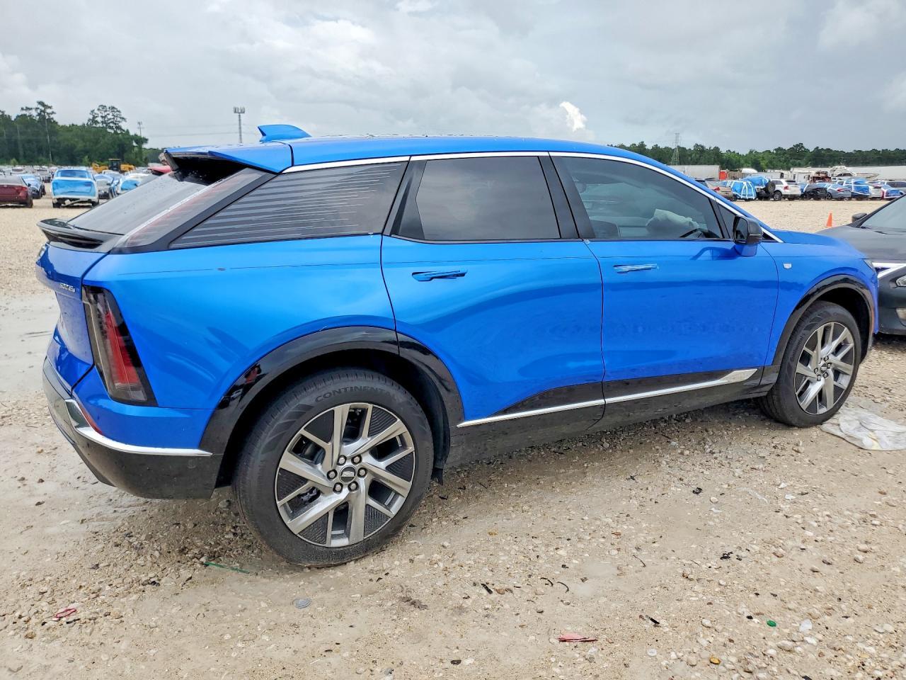 2026 Cadillac Optiq, Luxury