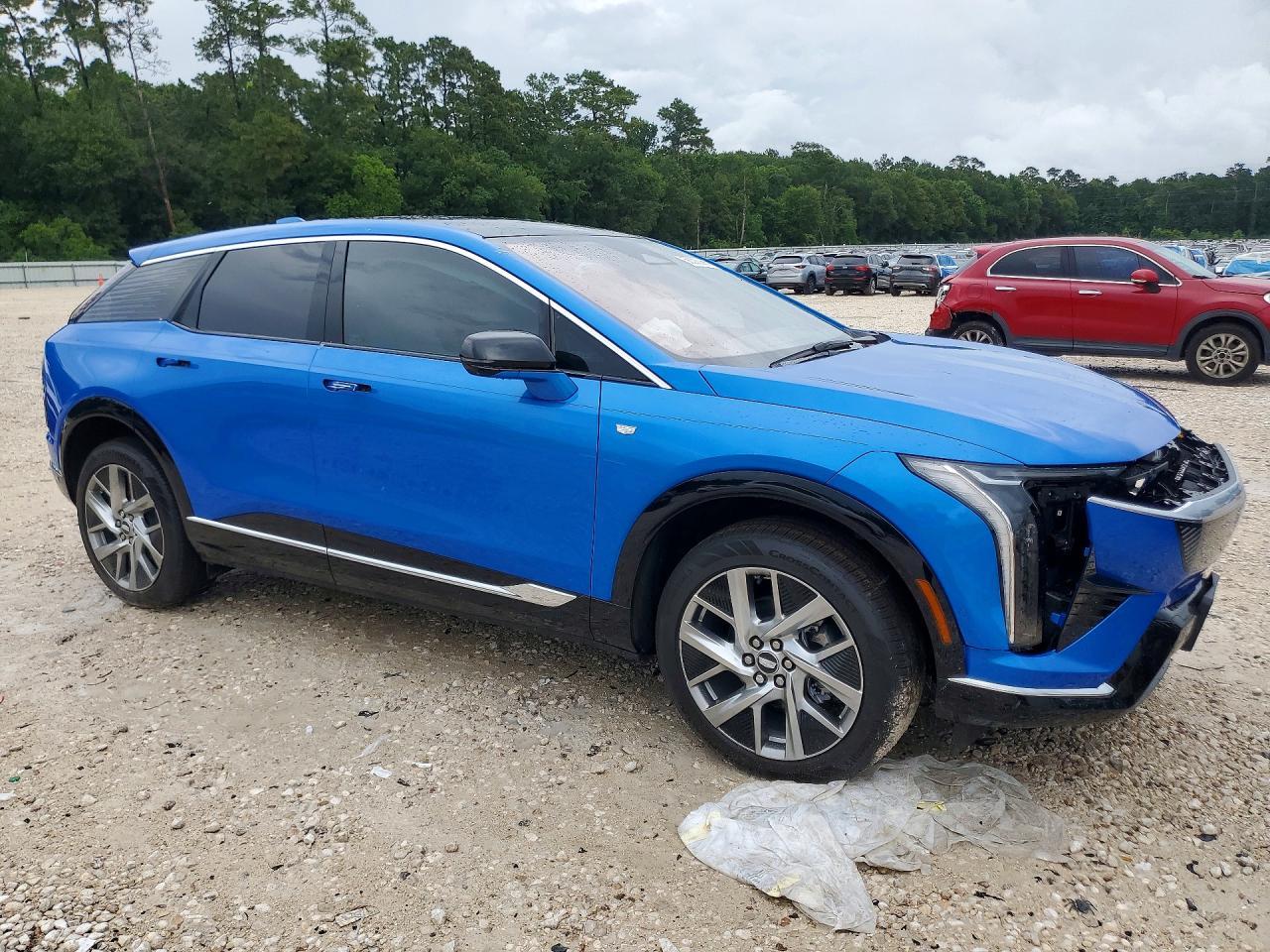 2026 Cadillac Optiq, Luxury
