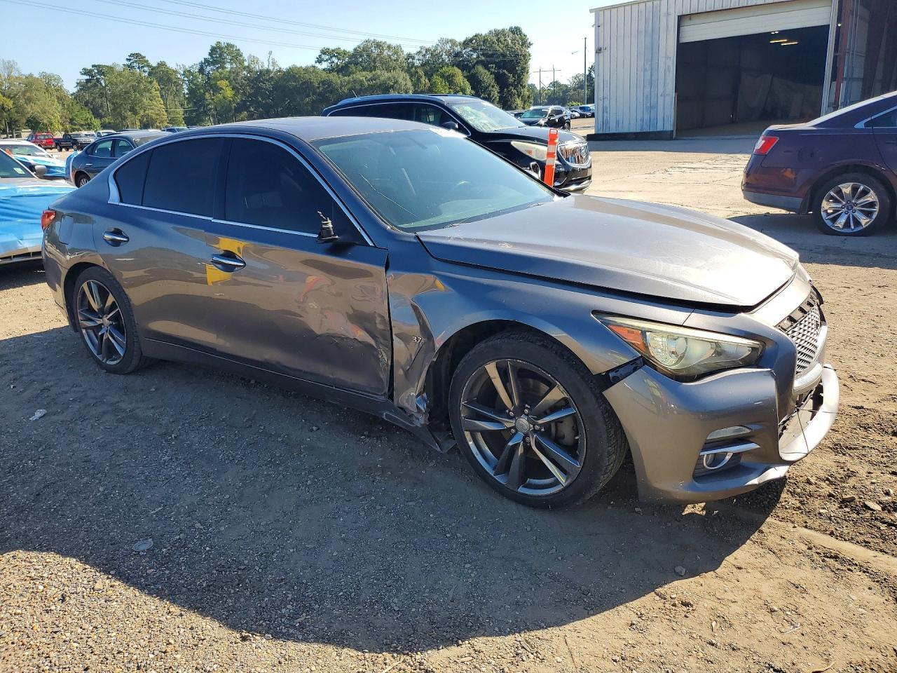 2015 Infiniti Q50, Premium