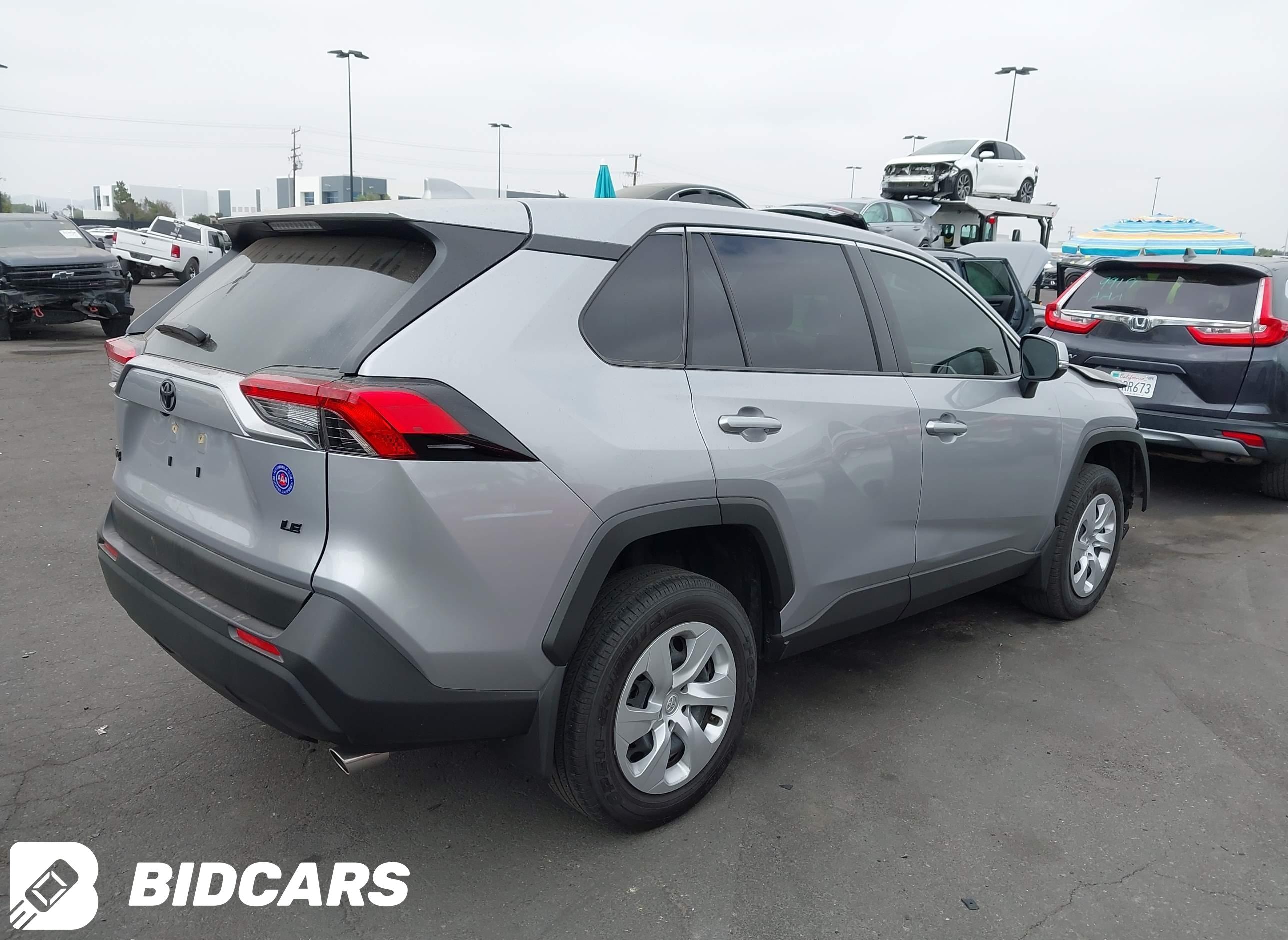 2025 Toyota RAV4, LE