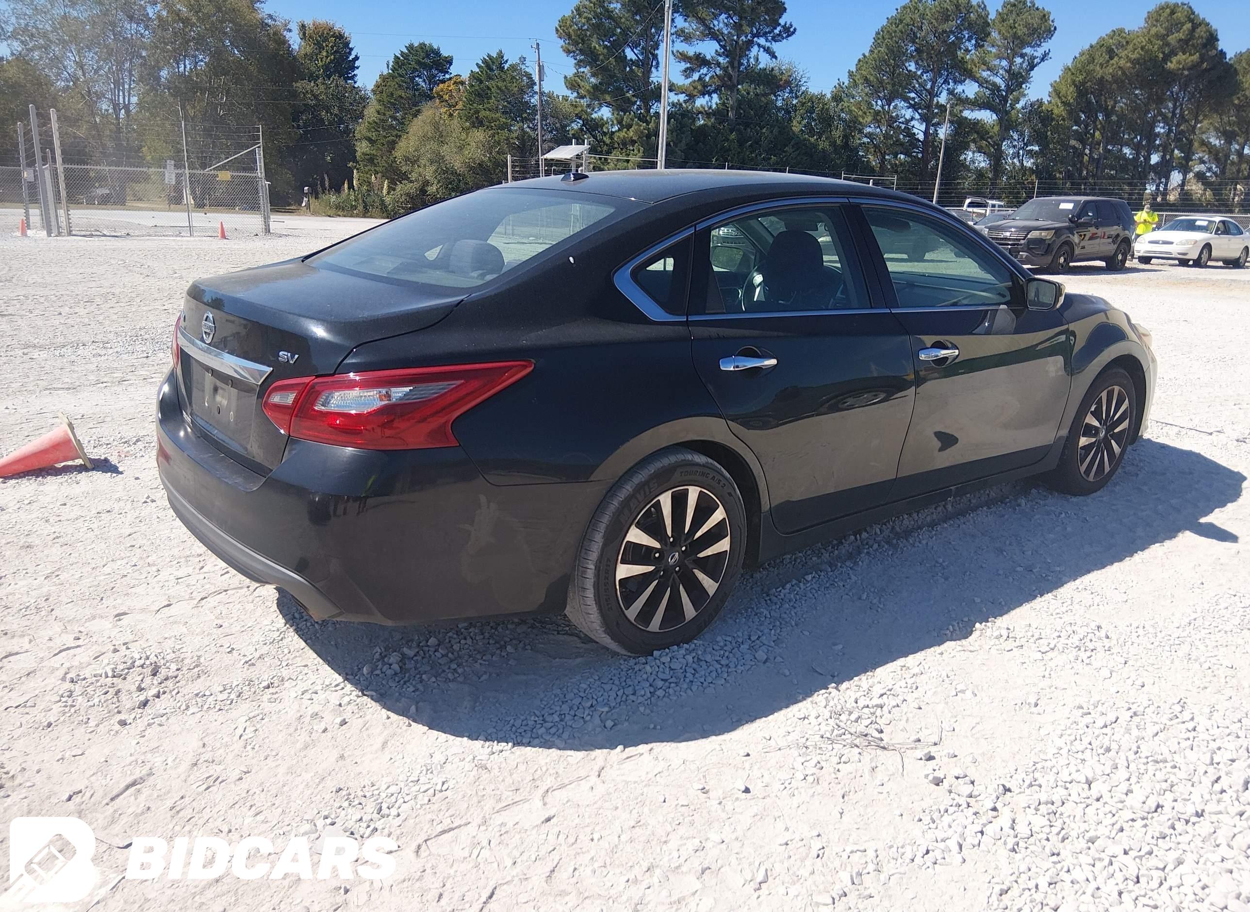2018 Nissan Altima, 2.5 SV
