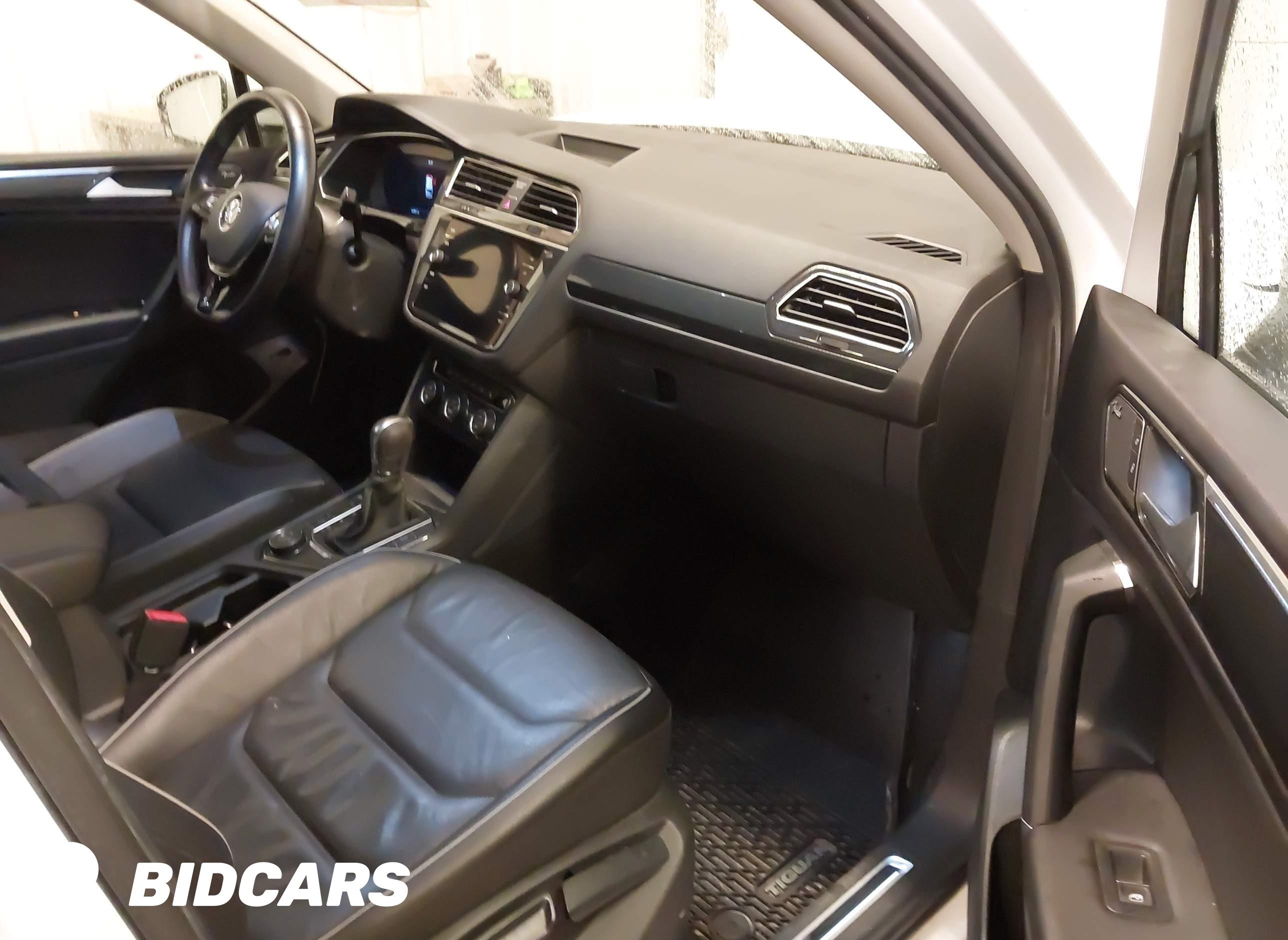 2018 Volkswagen Tiguan, 2.0T...