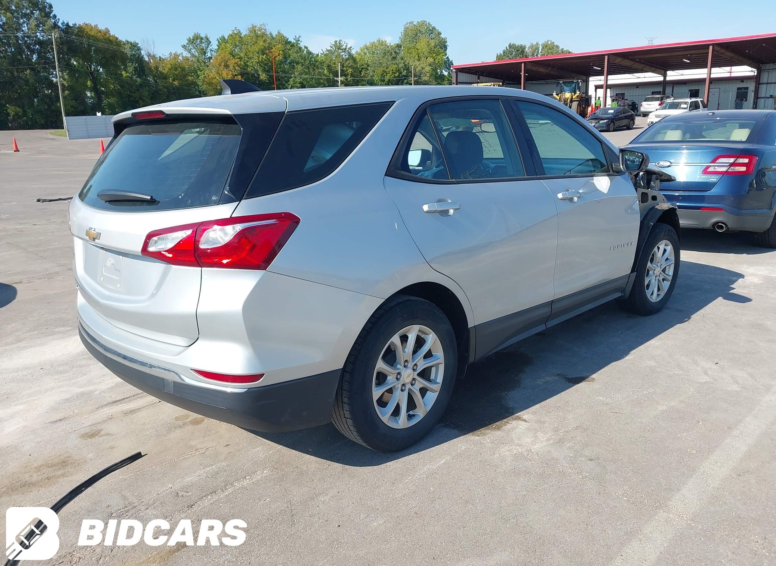 2018 Chevrolet Equinox, LS