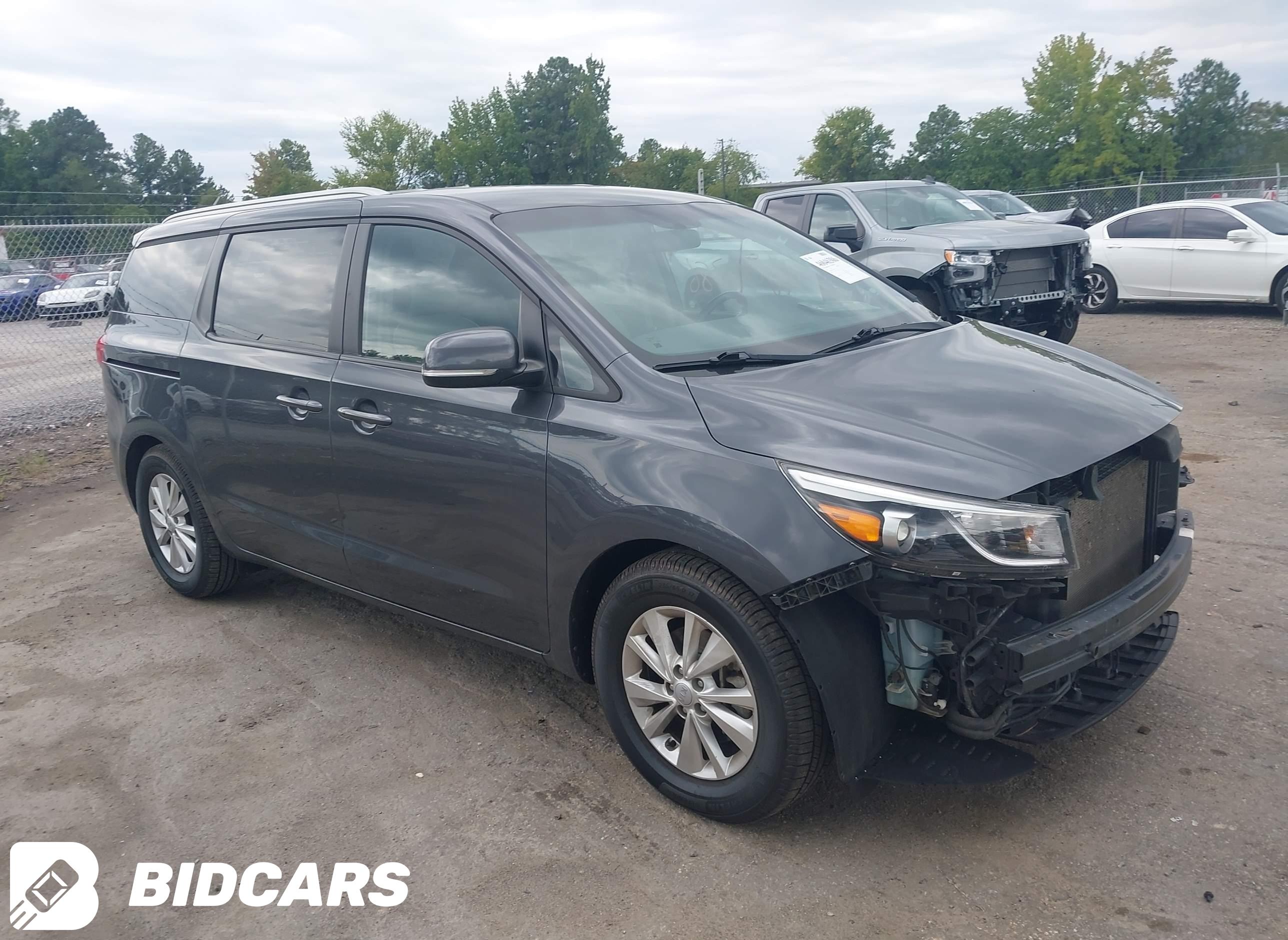2017 KIA Sedona, LX
