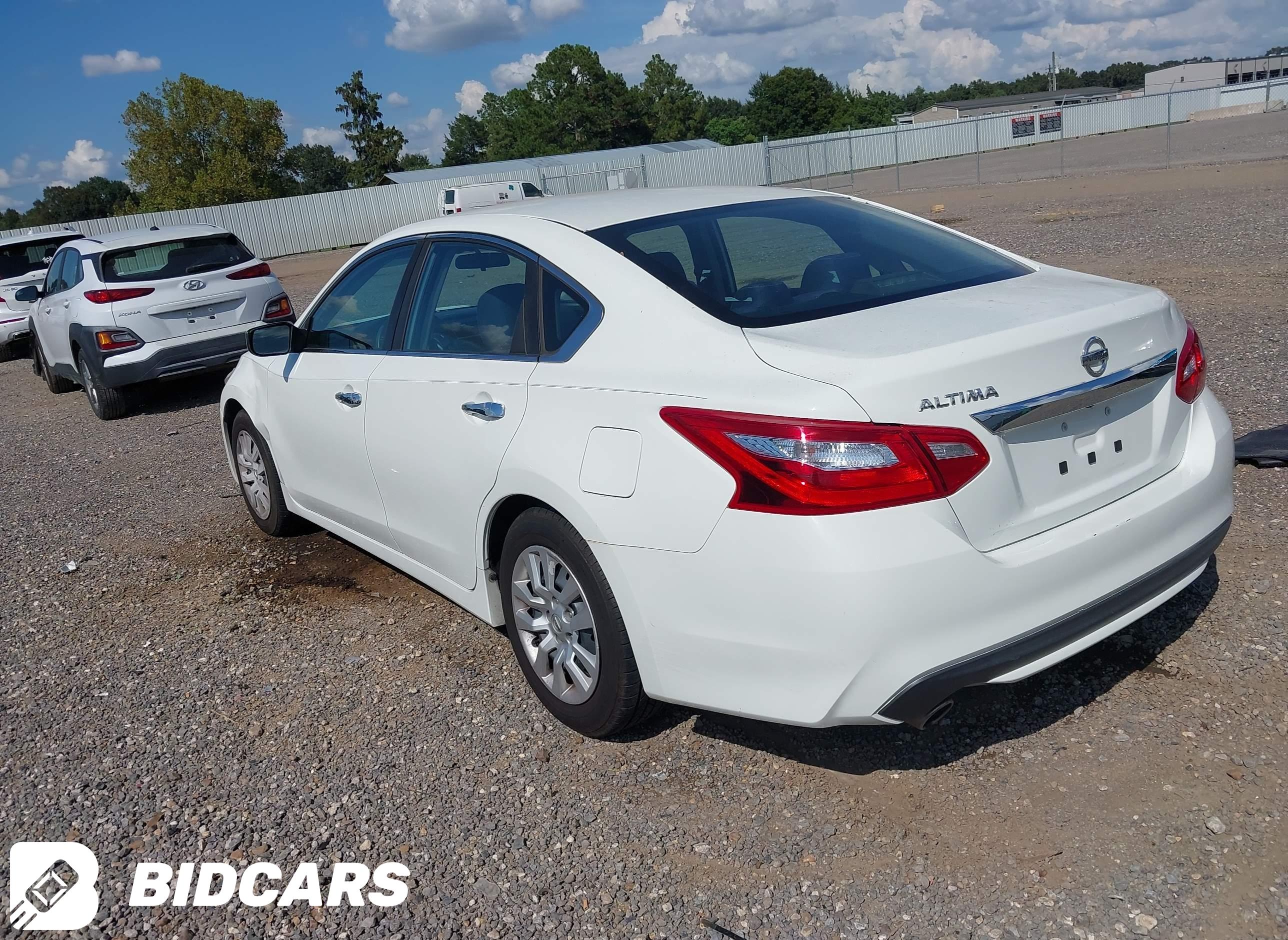 2016 Nissan Altima, 2.5/2.5 S...