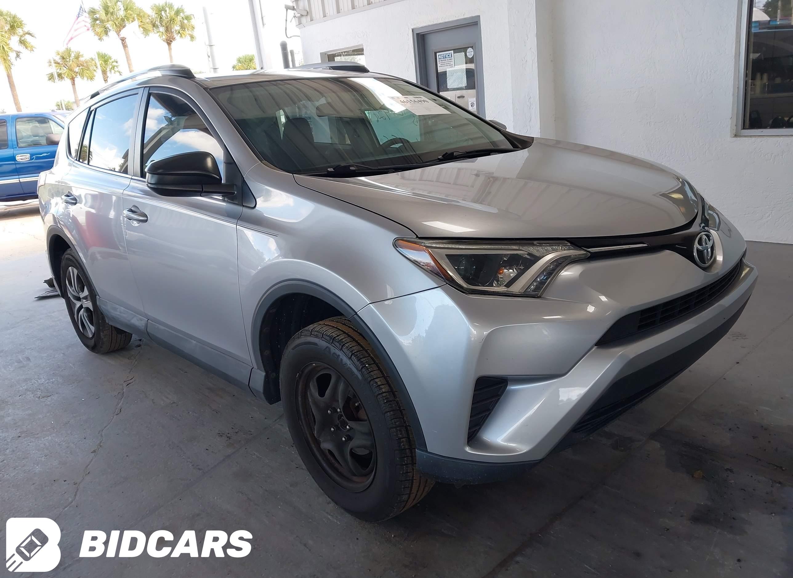 2016 Toyota RAV4, LE