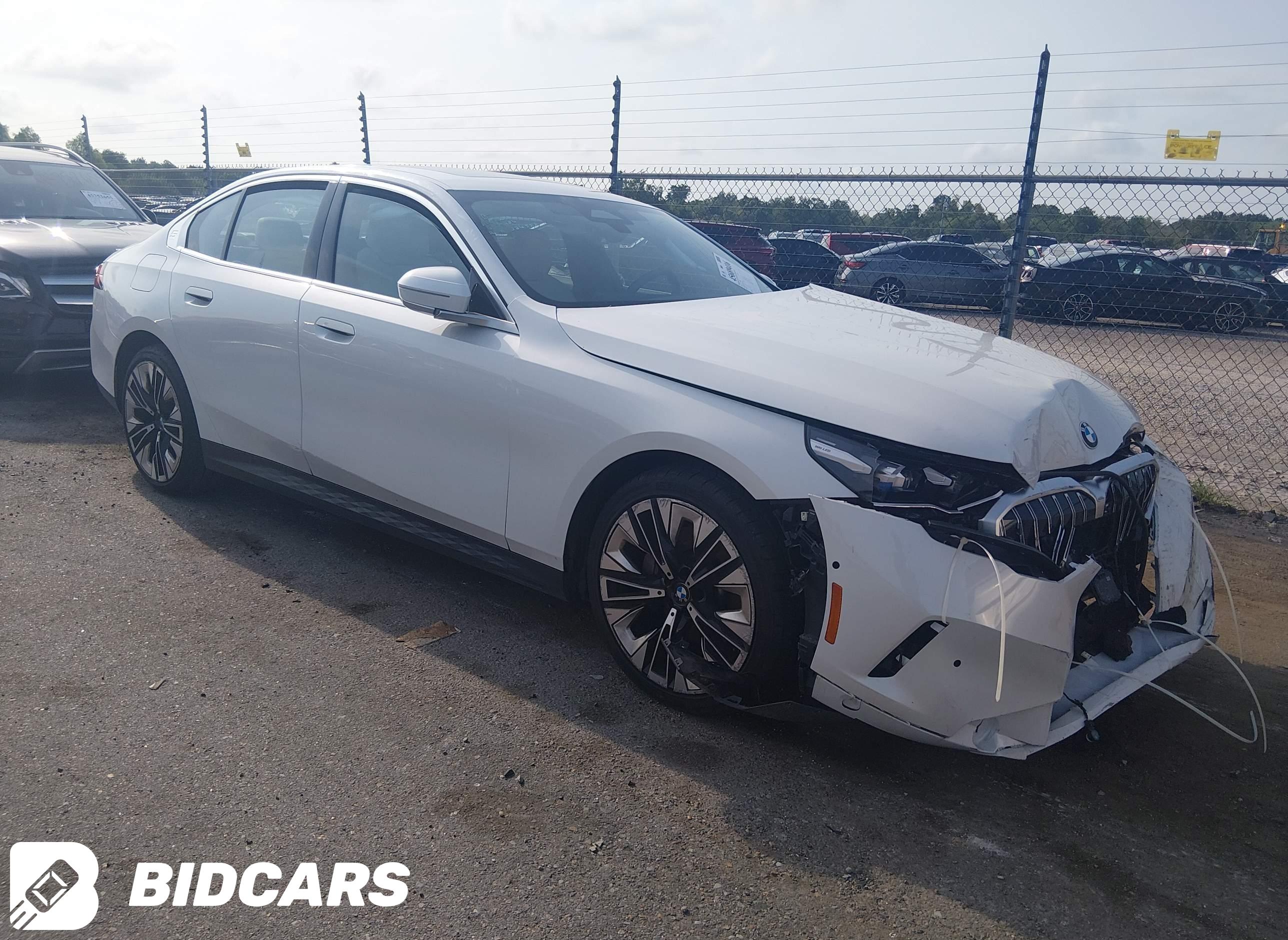 2025 BMW 5 Series, 530I