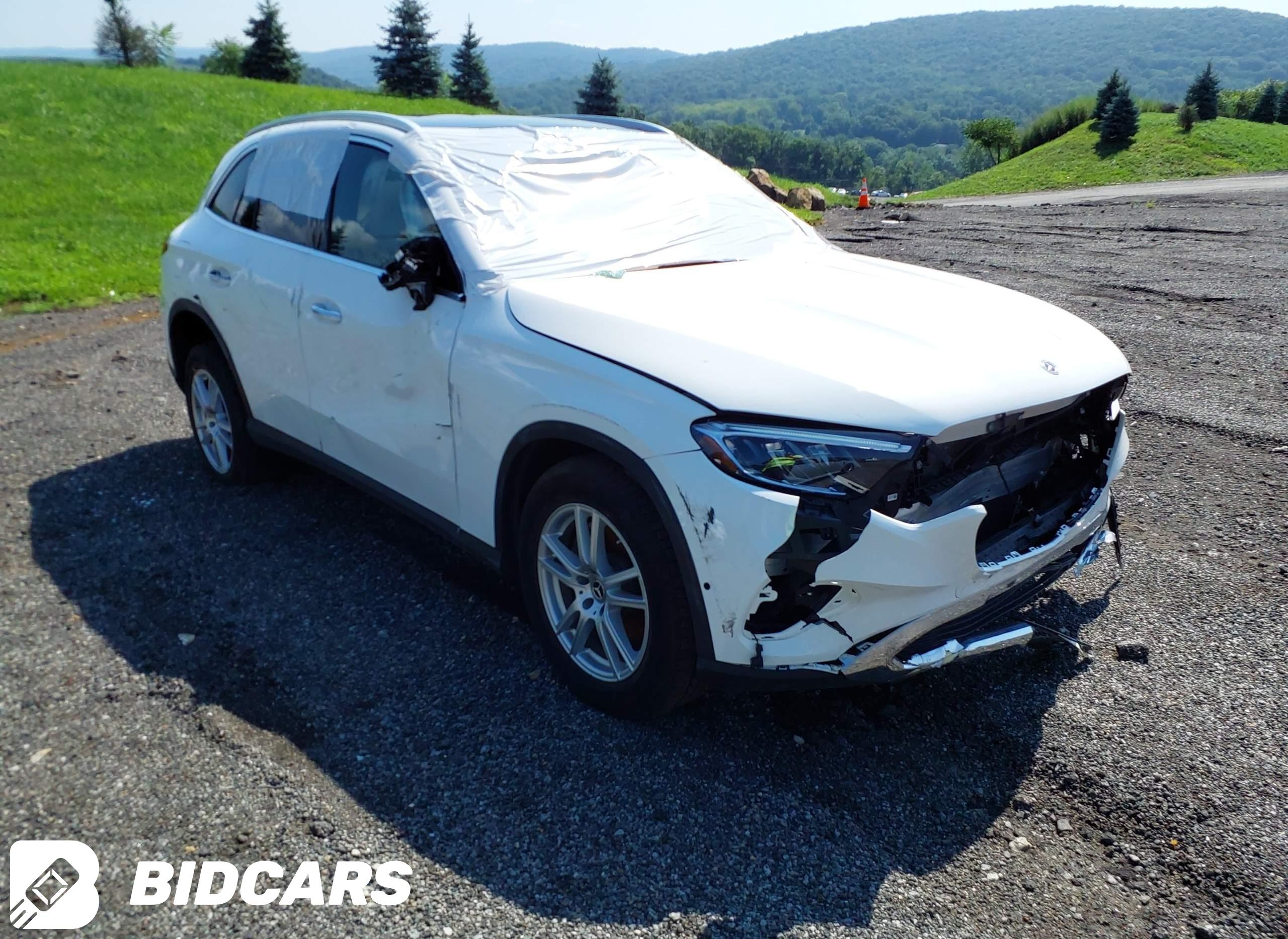 2025 Mercedes-Benz GLC 300, 4...