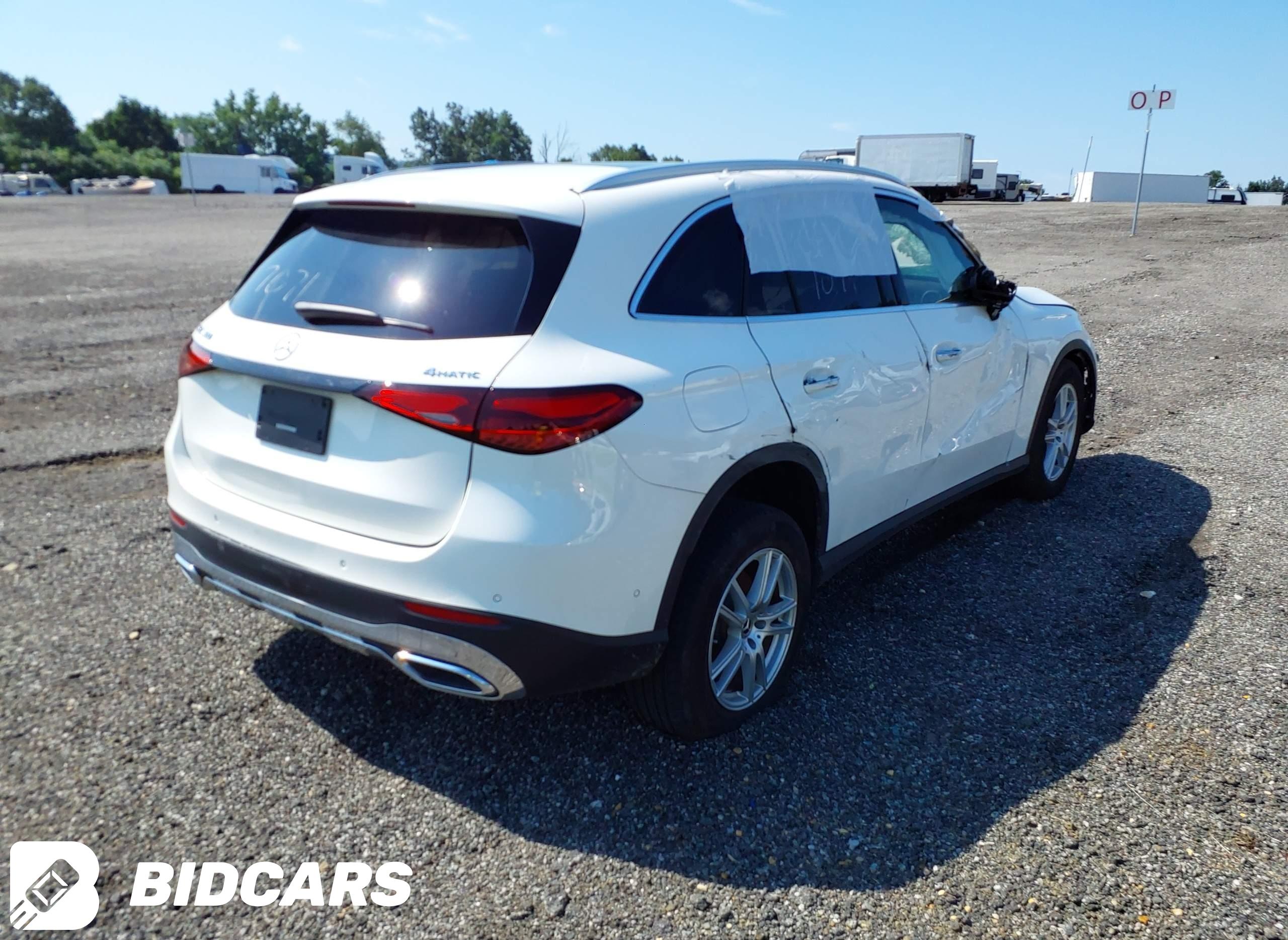 2025 Mercedes-Benz GLC 300, 4...