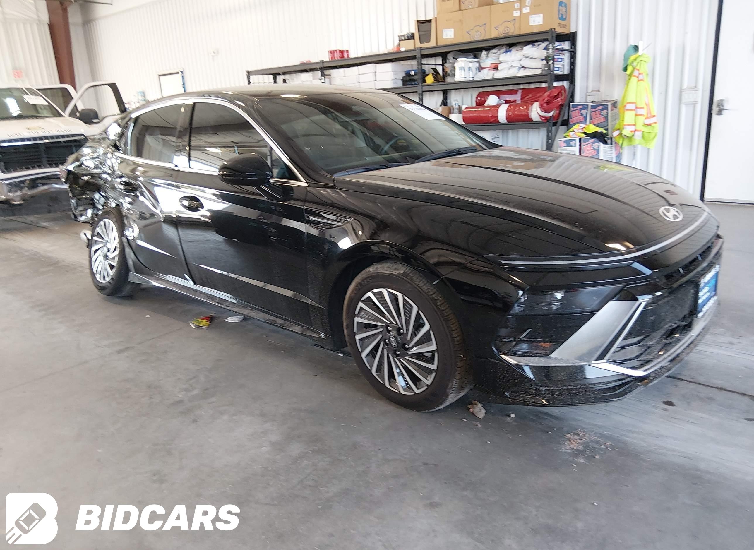 2025 Hyundai Sonata, Hybrid Sel