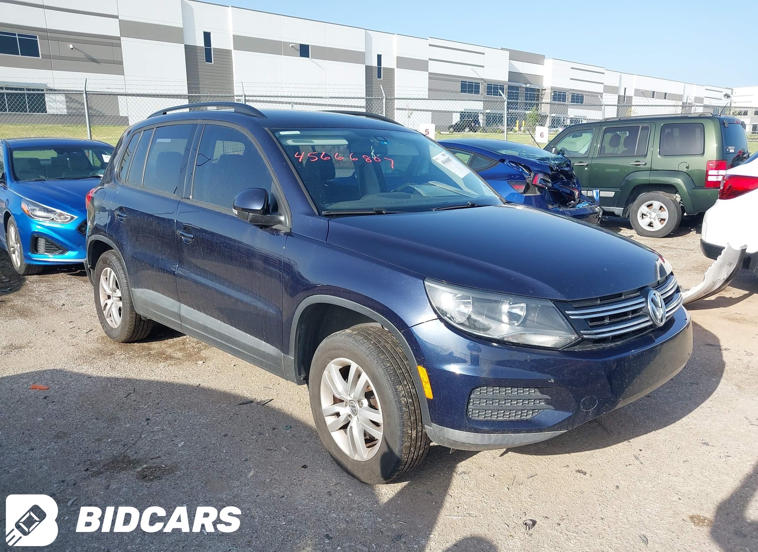 2016 Volkswagen Tiguan, S