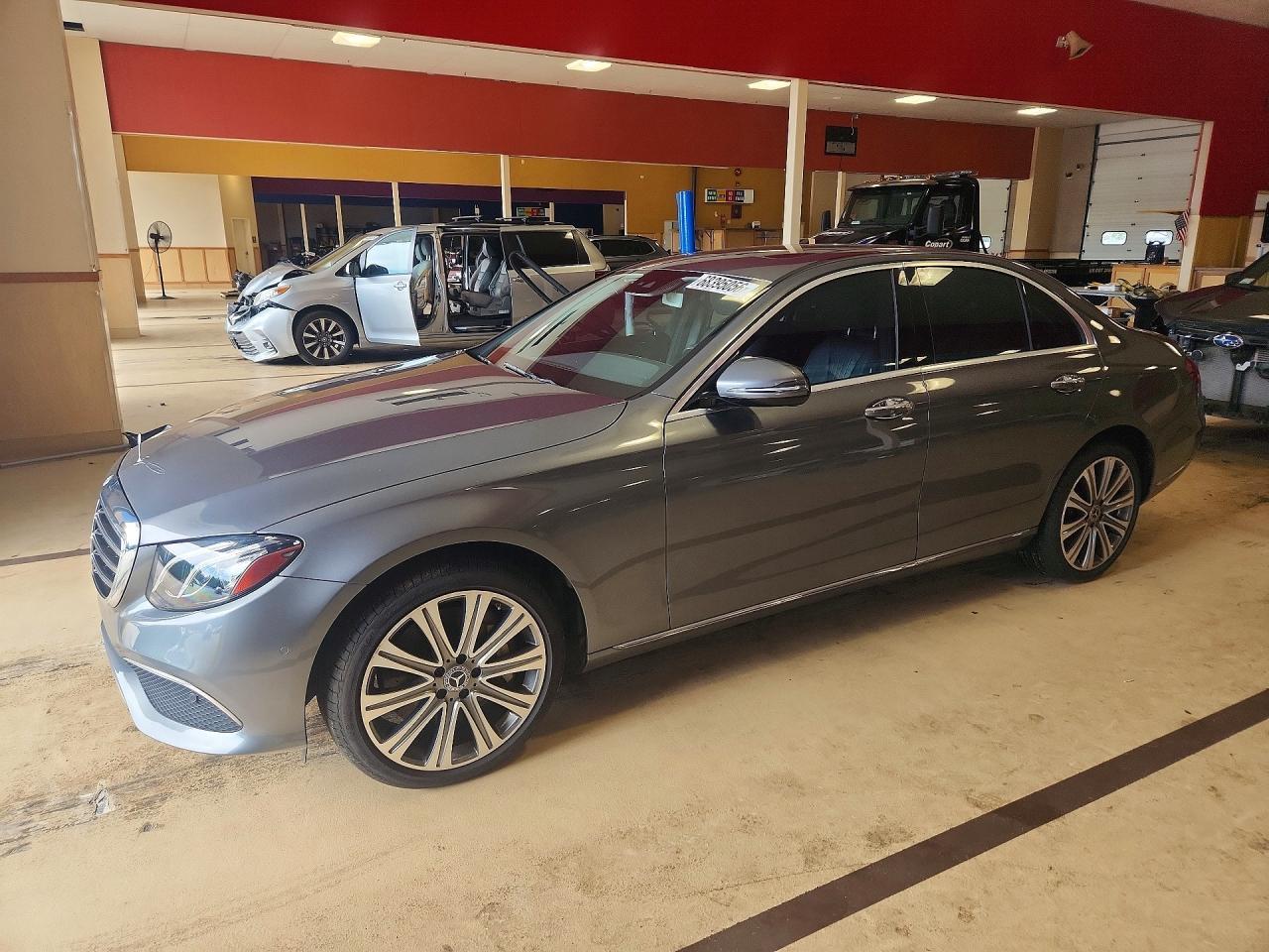 2018 Mercedes-Benz E-Class, 4...