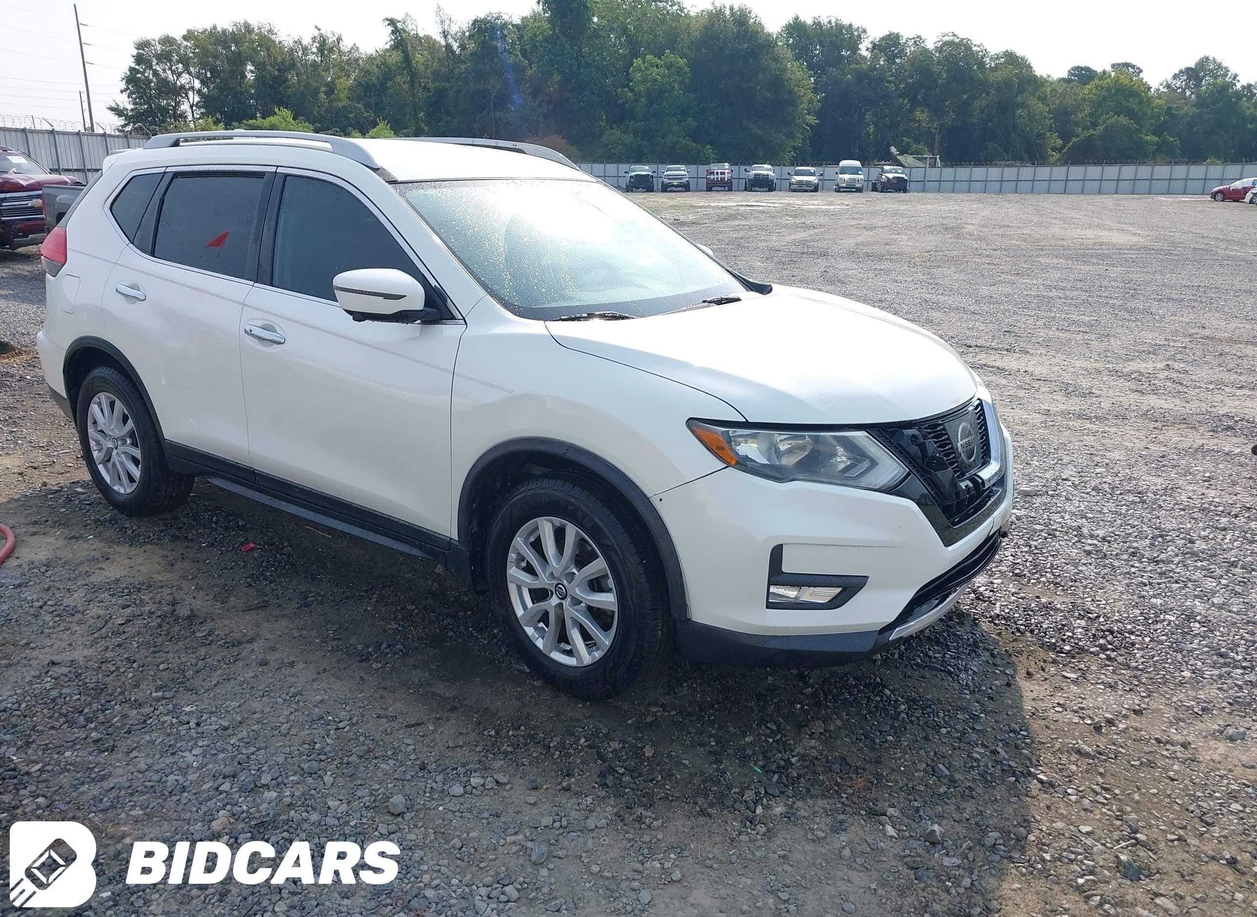 2017 Nissan Rogue, SV