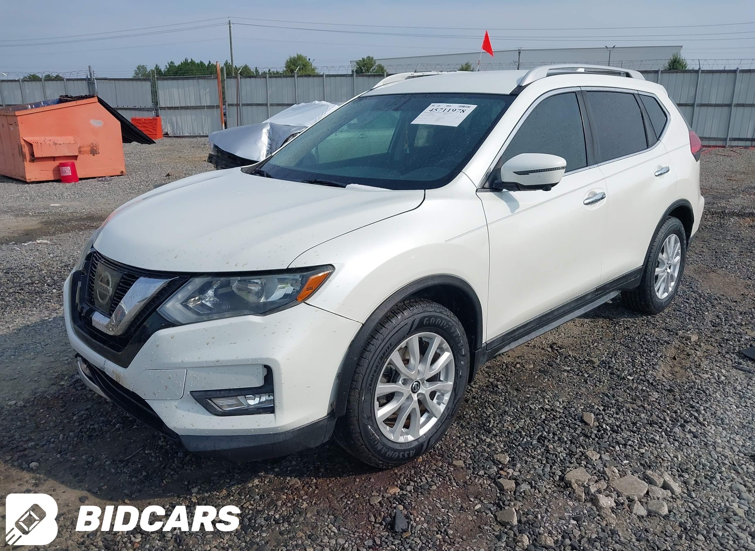 2017 Nissan Rogue, SV