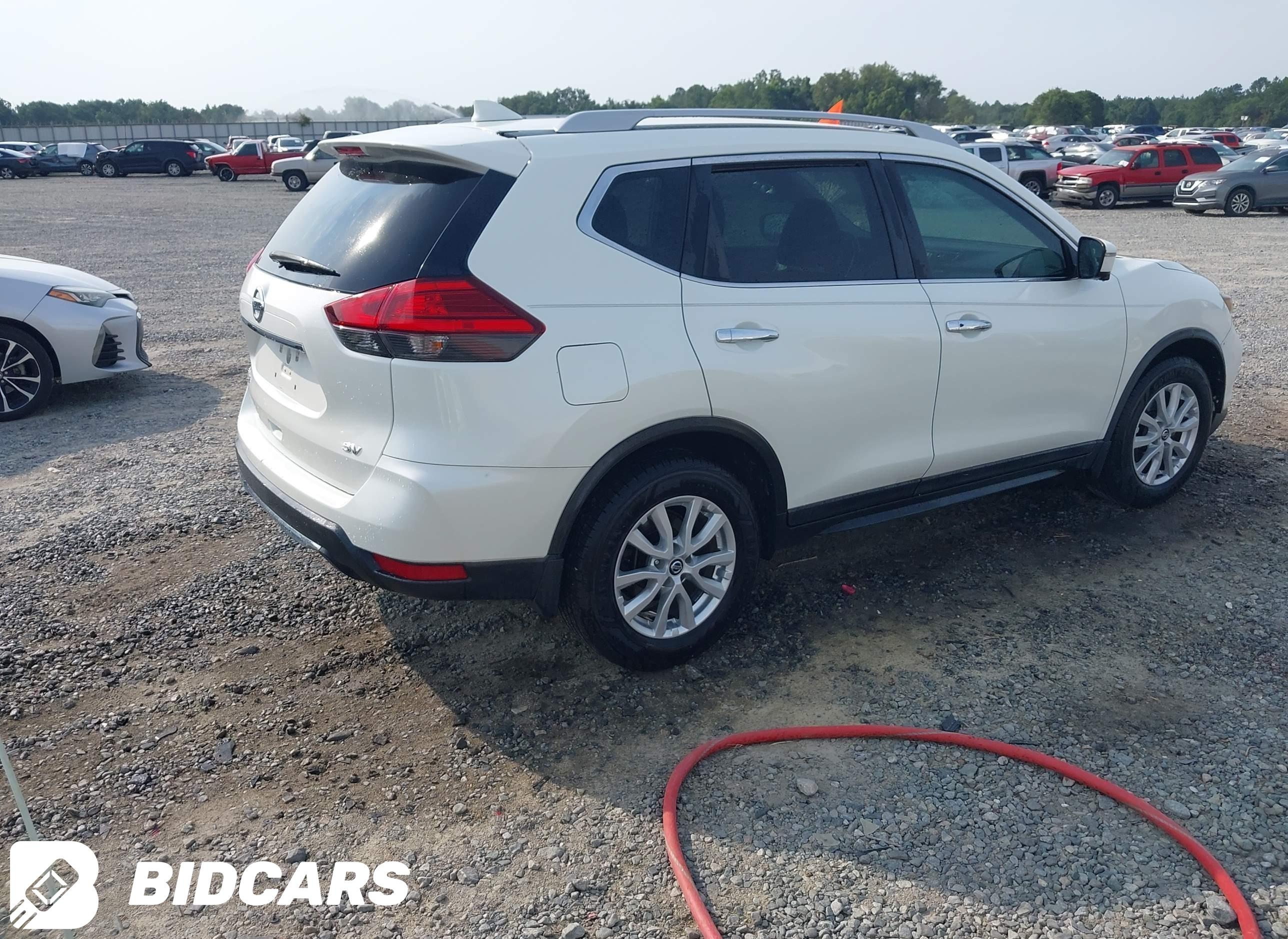 2017 Nissan Rogue, SV