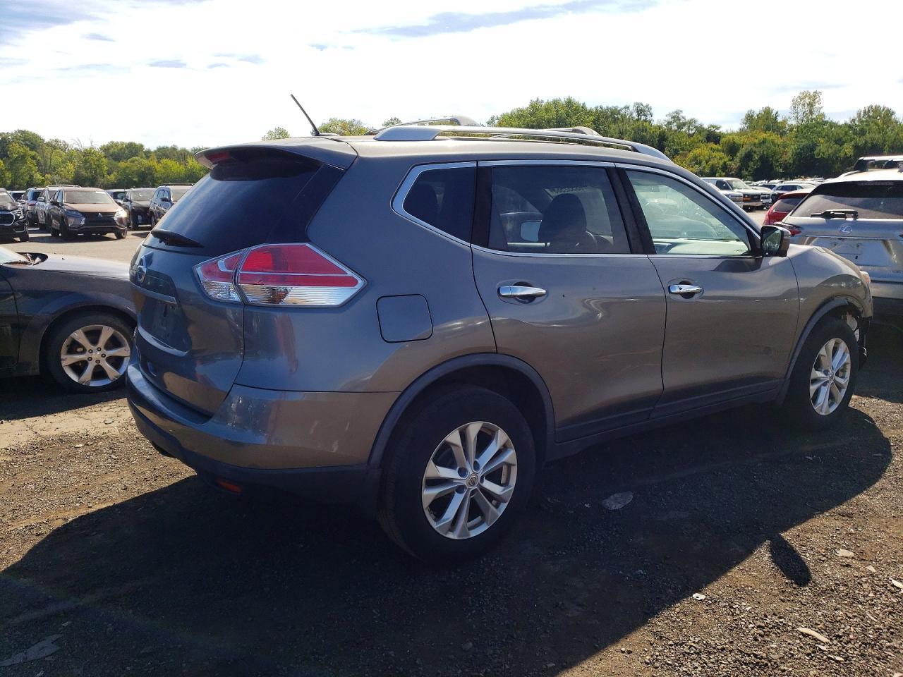 2016 Nissan Rogue, SV