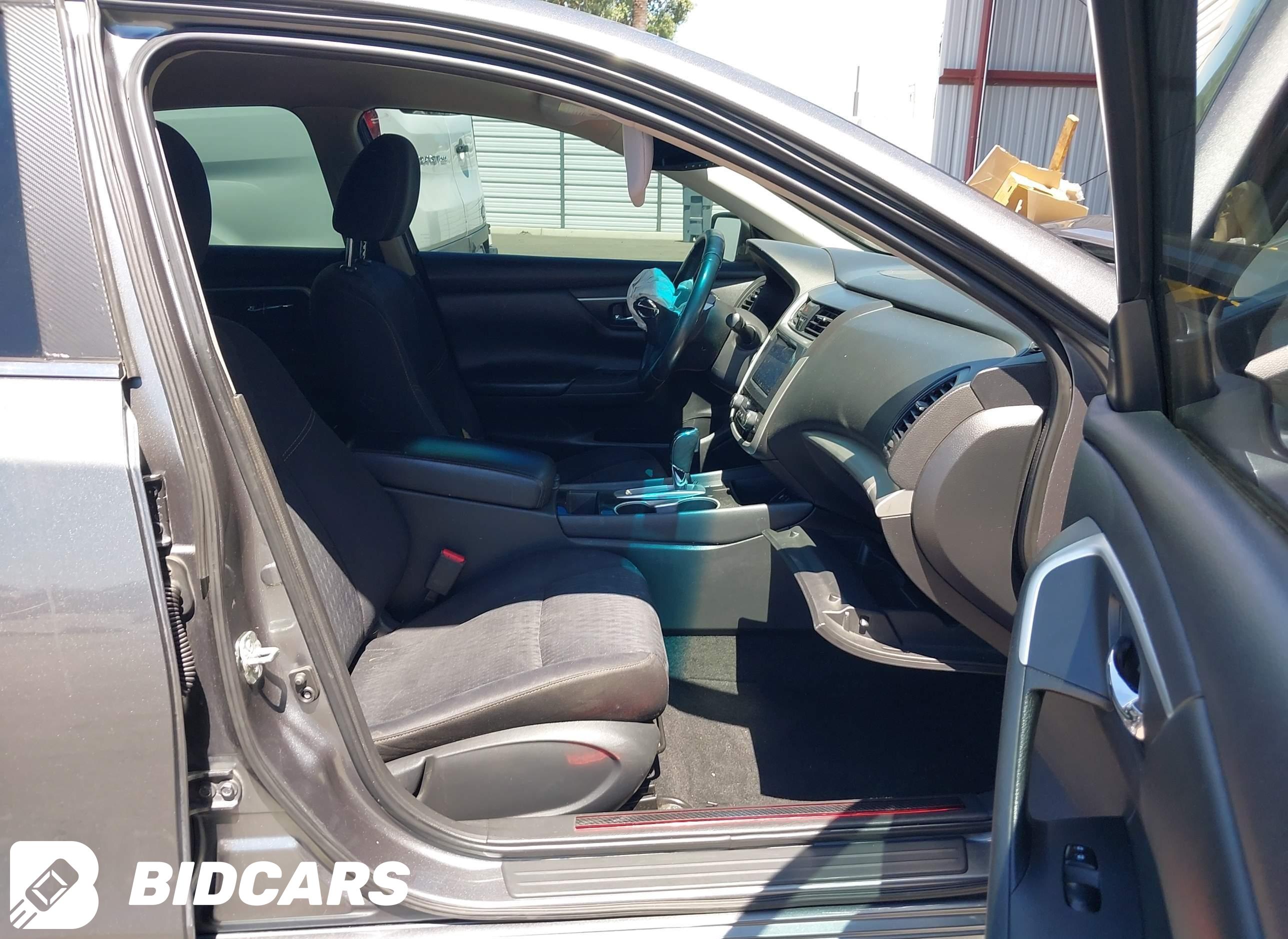 2018 Nissan Altima, 2.5 SV