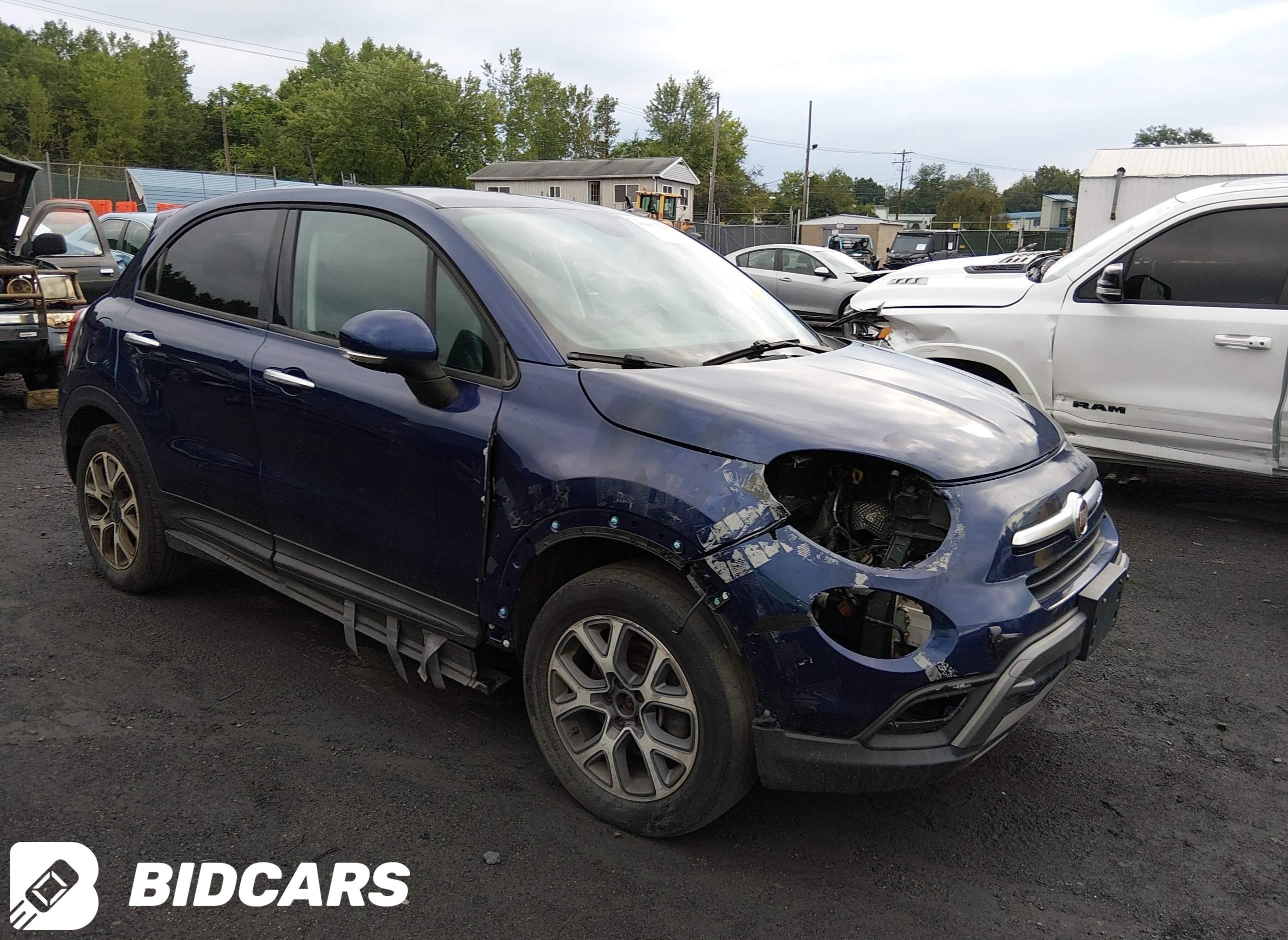 2016 Fiat 500X, Trekking